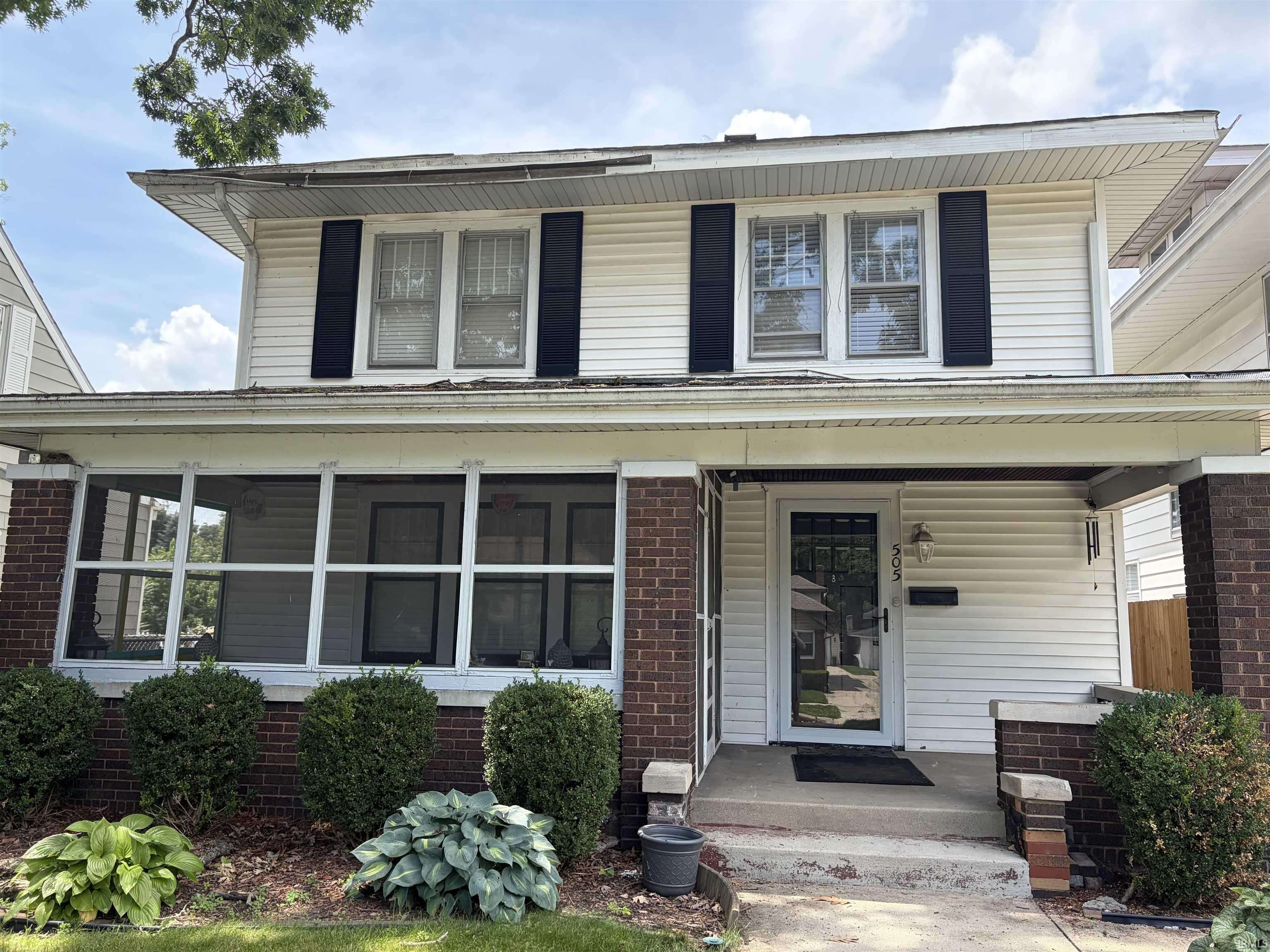 505 Calhoun ST, Mishawaka, IN 46545-6027