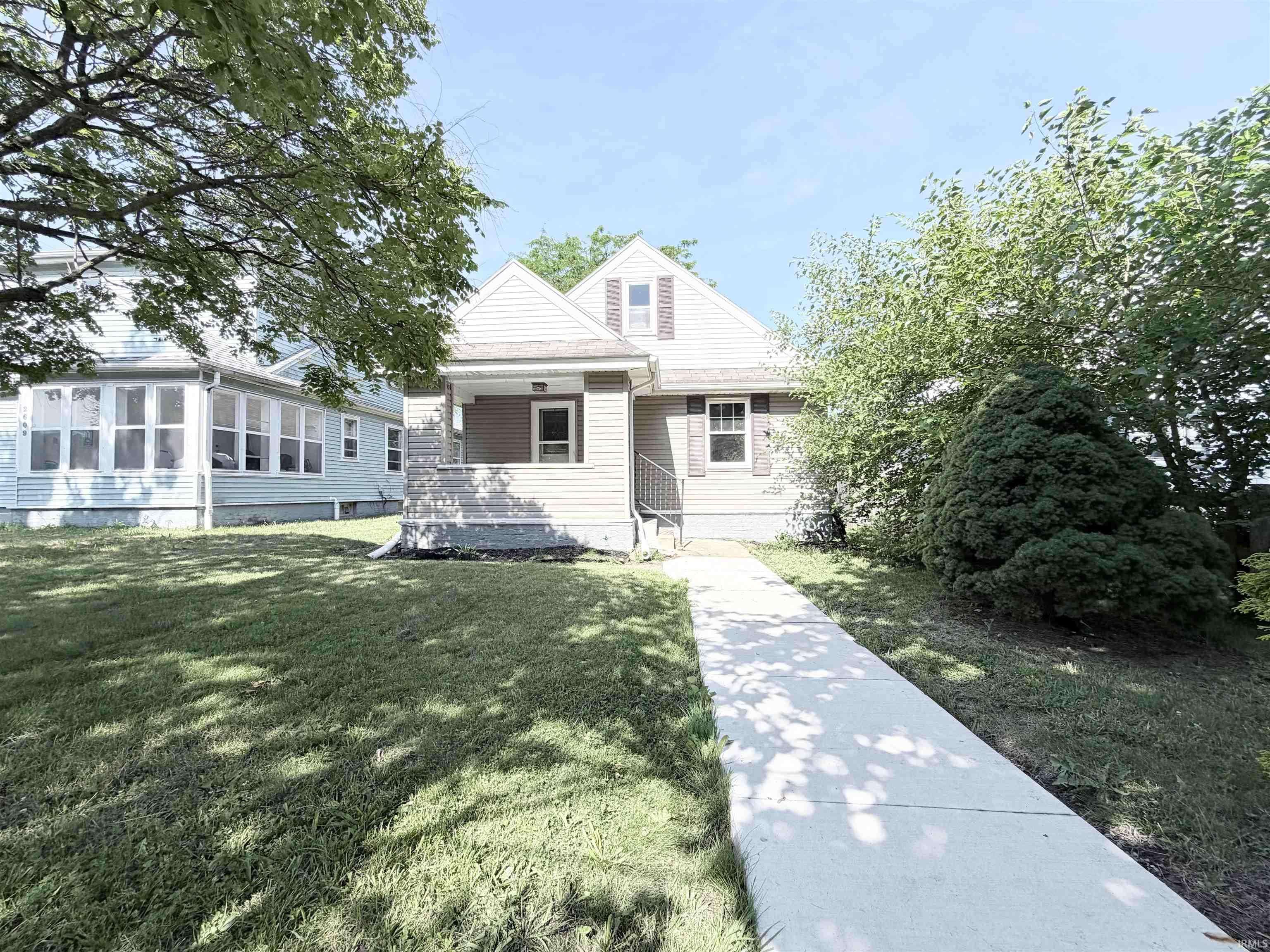 2605 Rush ST, South Bend, IN 46614