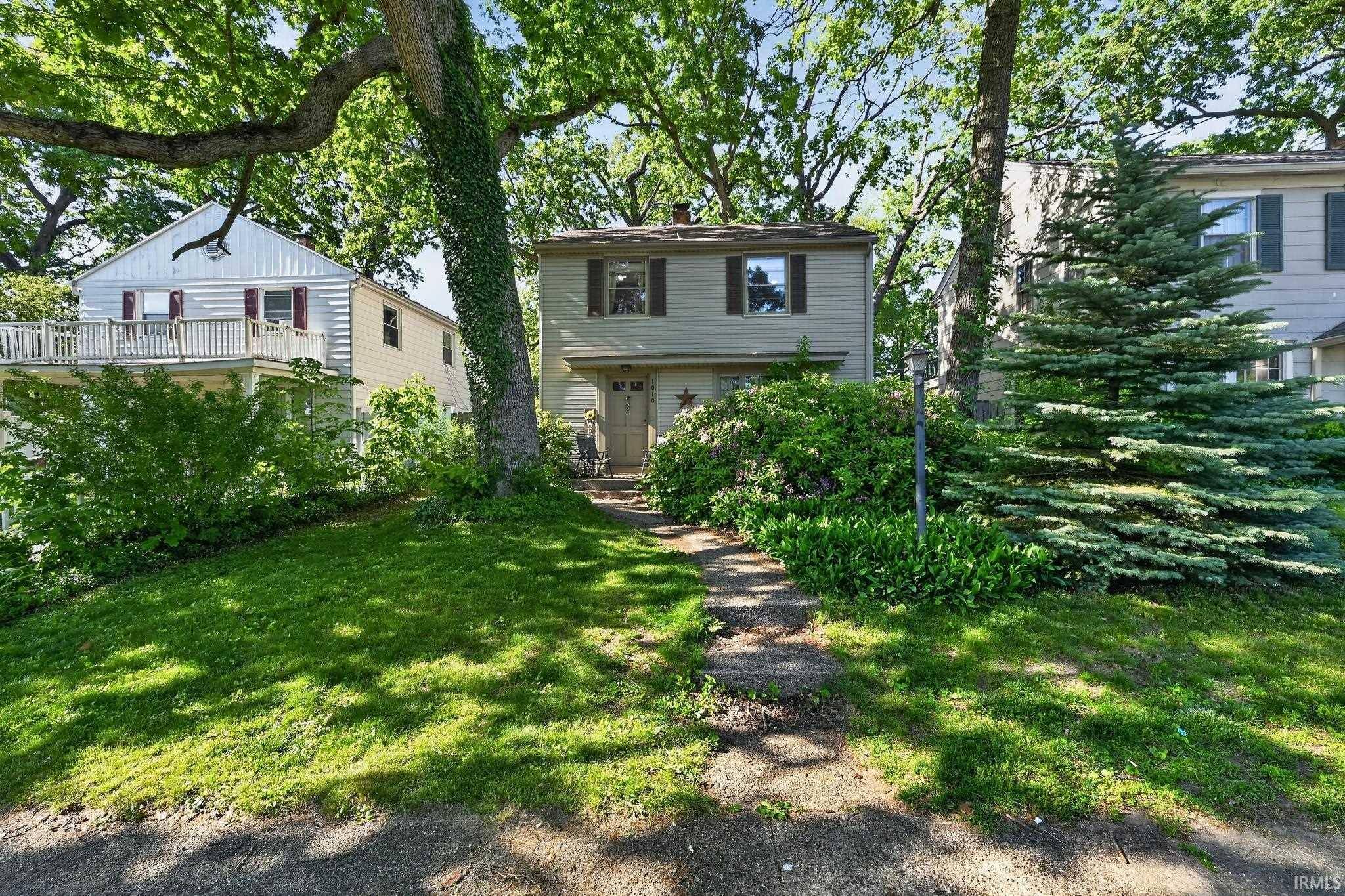1010 W Lawrence ST, Mishawaka, IN 46545
