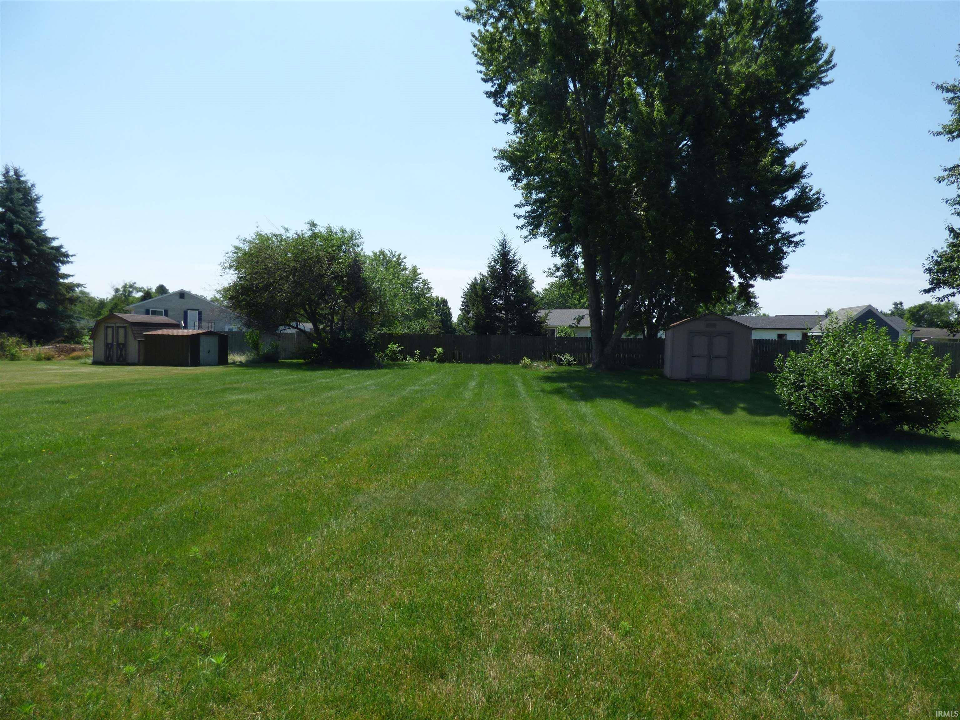 27424 Bison Ridge ST, Elkhart, IN 46514-8806