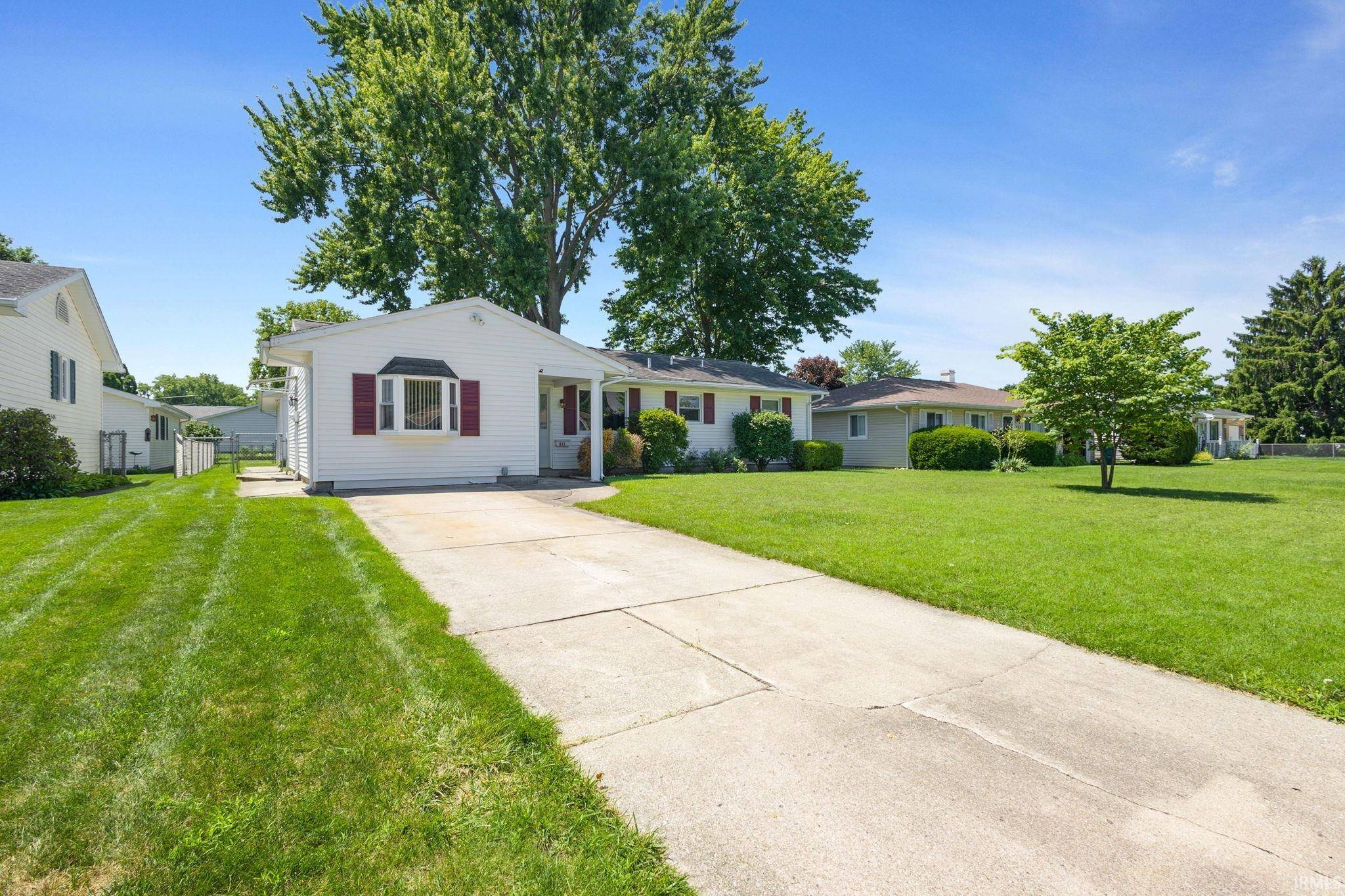 815 E 8th ST, Mishawaka, IN 46544
