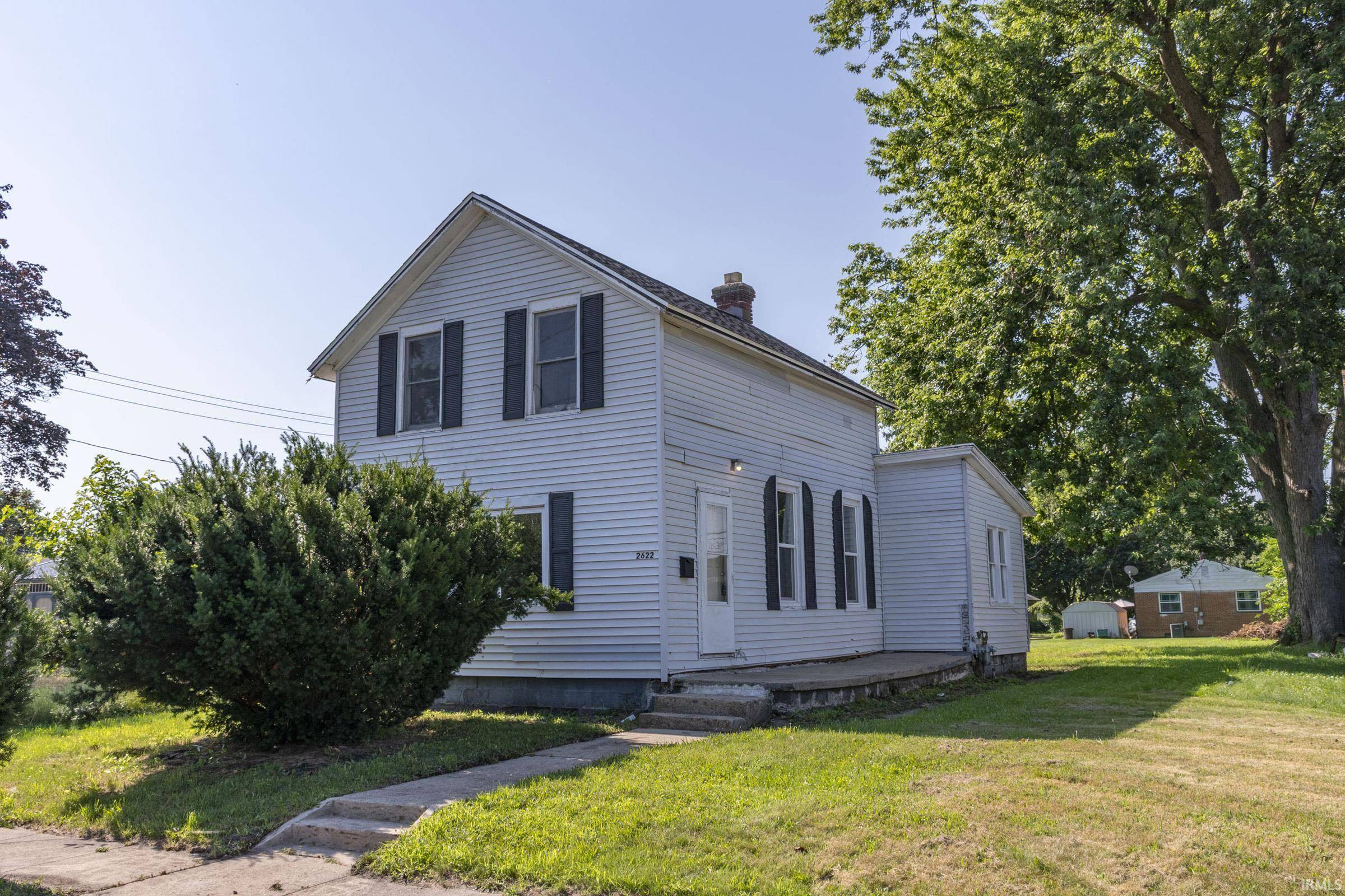 2622 Dunham ST, South Bend, IN 46619-3206