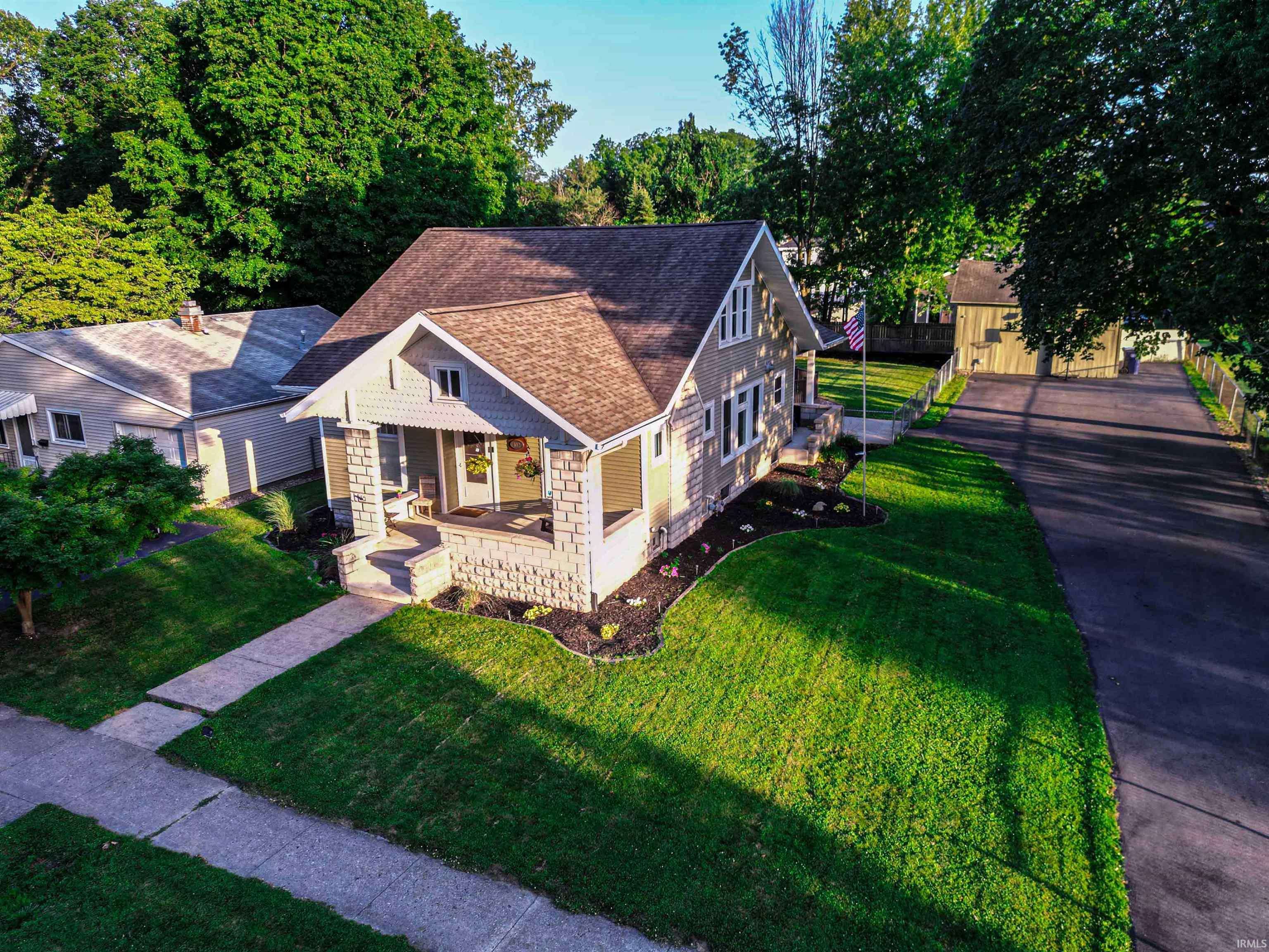 1012 E Fort Wayne Street ***, Warsaw, IN 46580