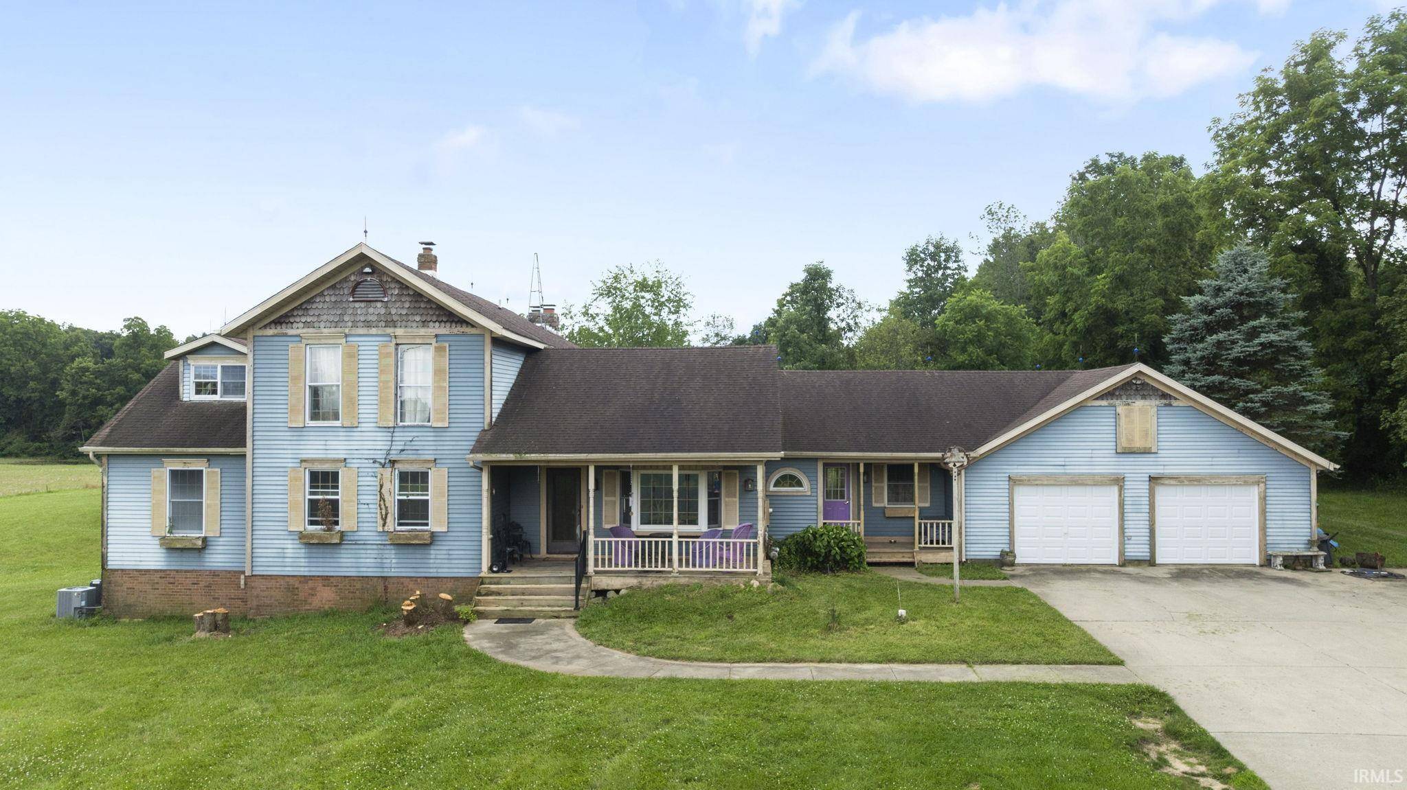 22150 Kern RD, South Bend, IN 46614-9244