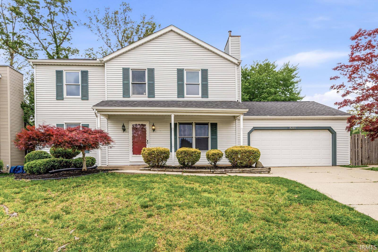 4205 Foxfire DR, South Bend, IN 46628