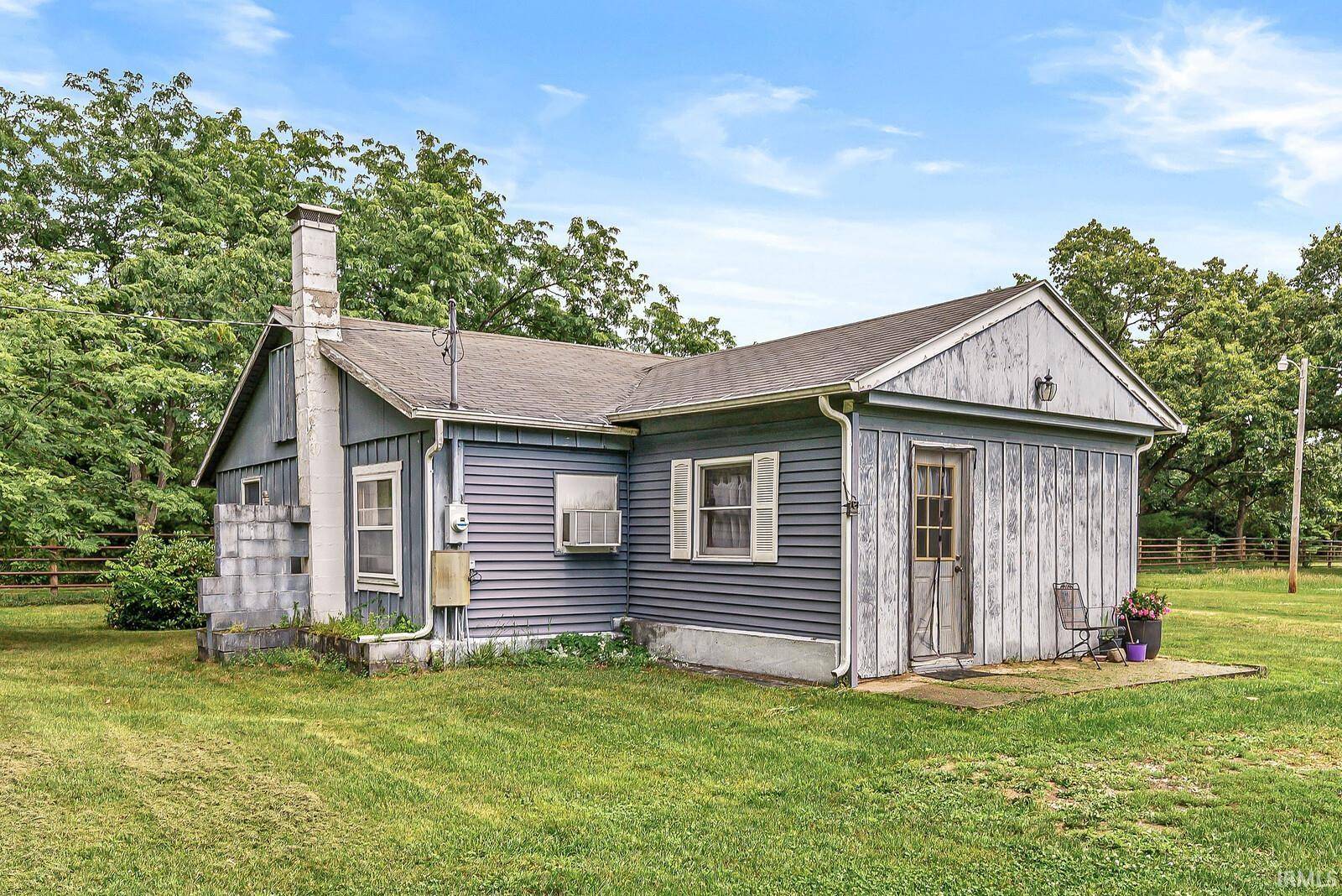 51508 County Road 11 ***, Elkhart, IN 46514-8560