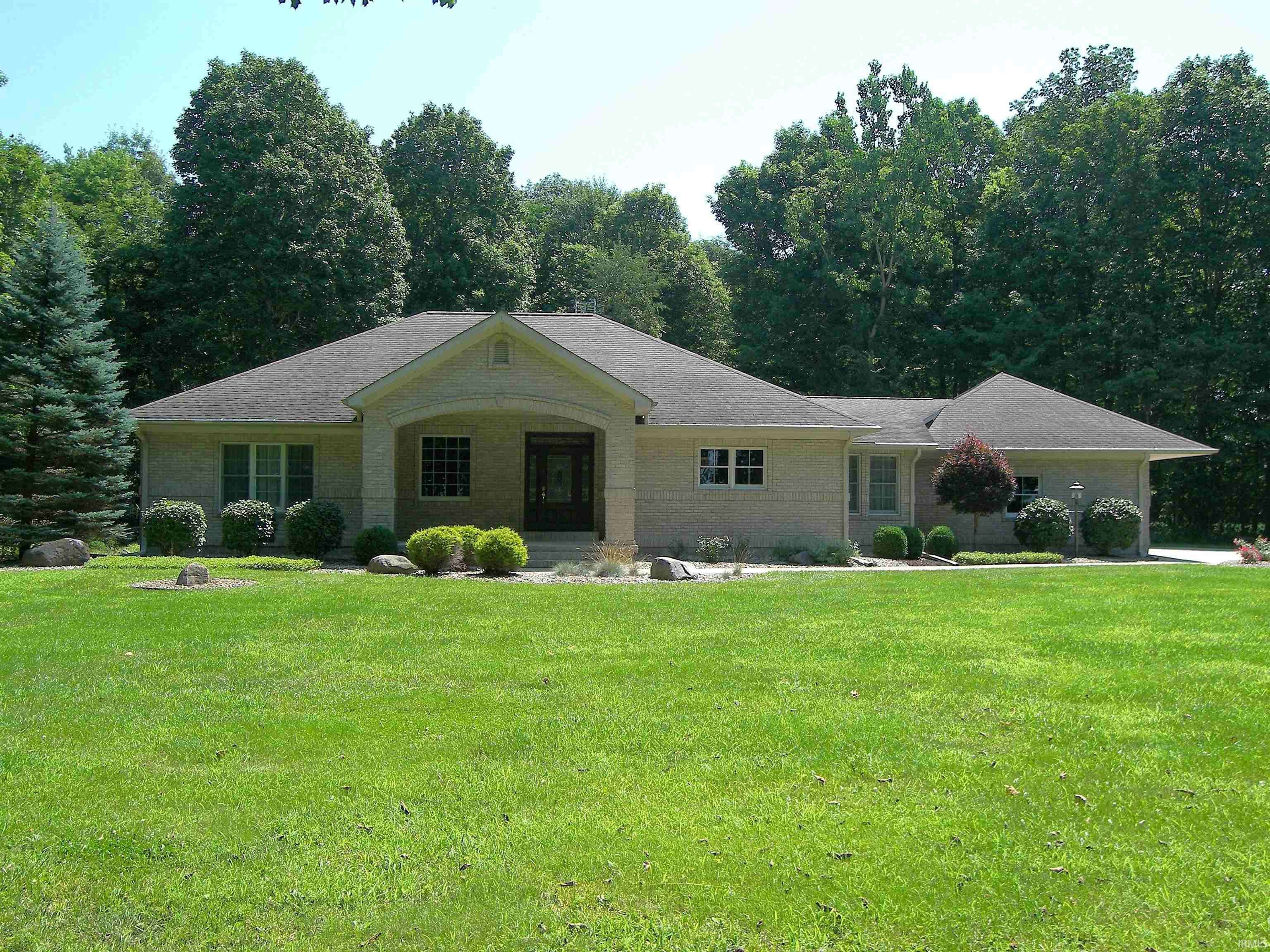 2250 N 350 W ***, Warsaw, IN 46580