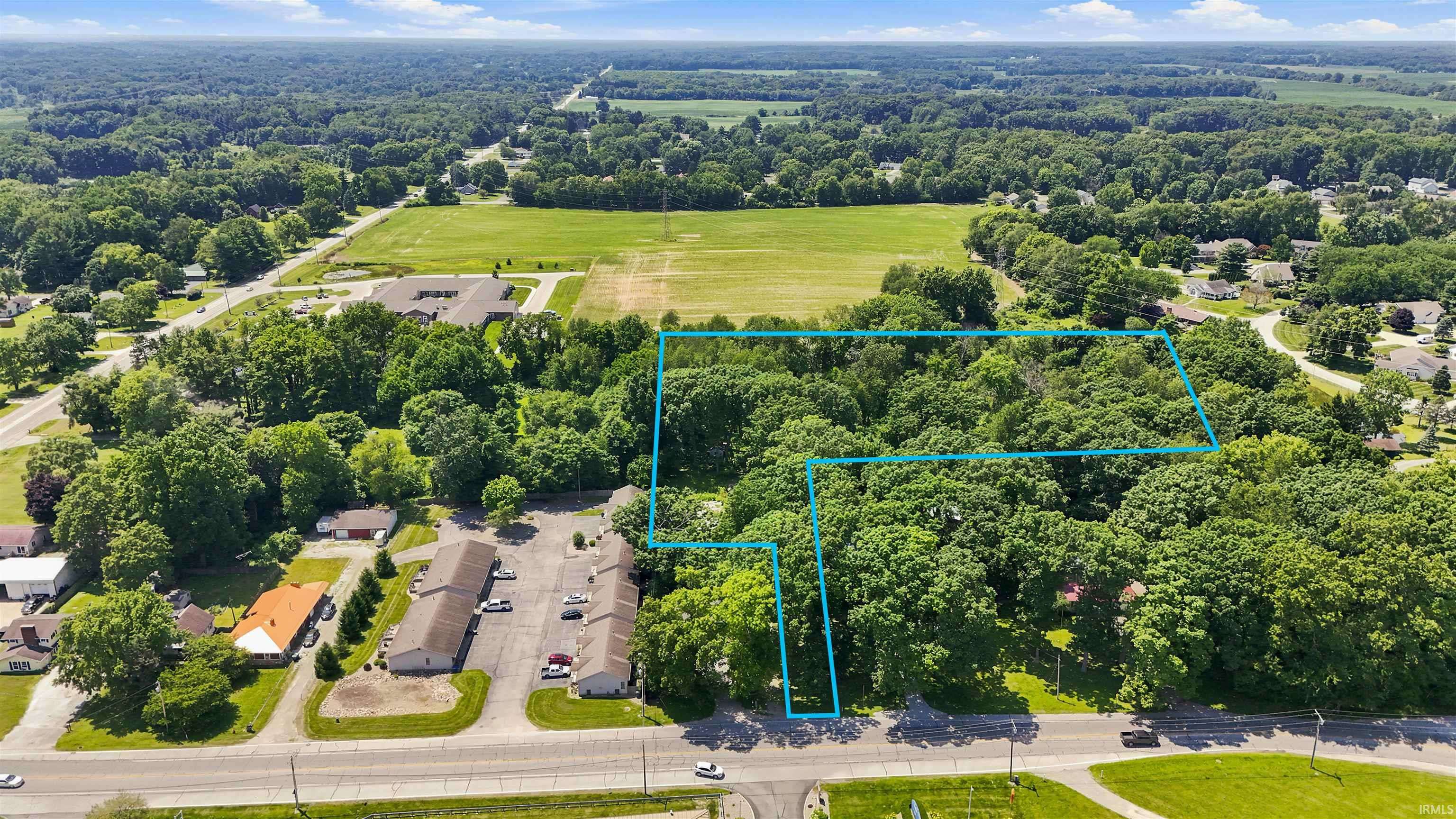 2220 Lake AVE, Plymouth, IN 46563