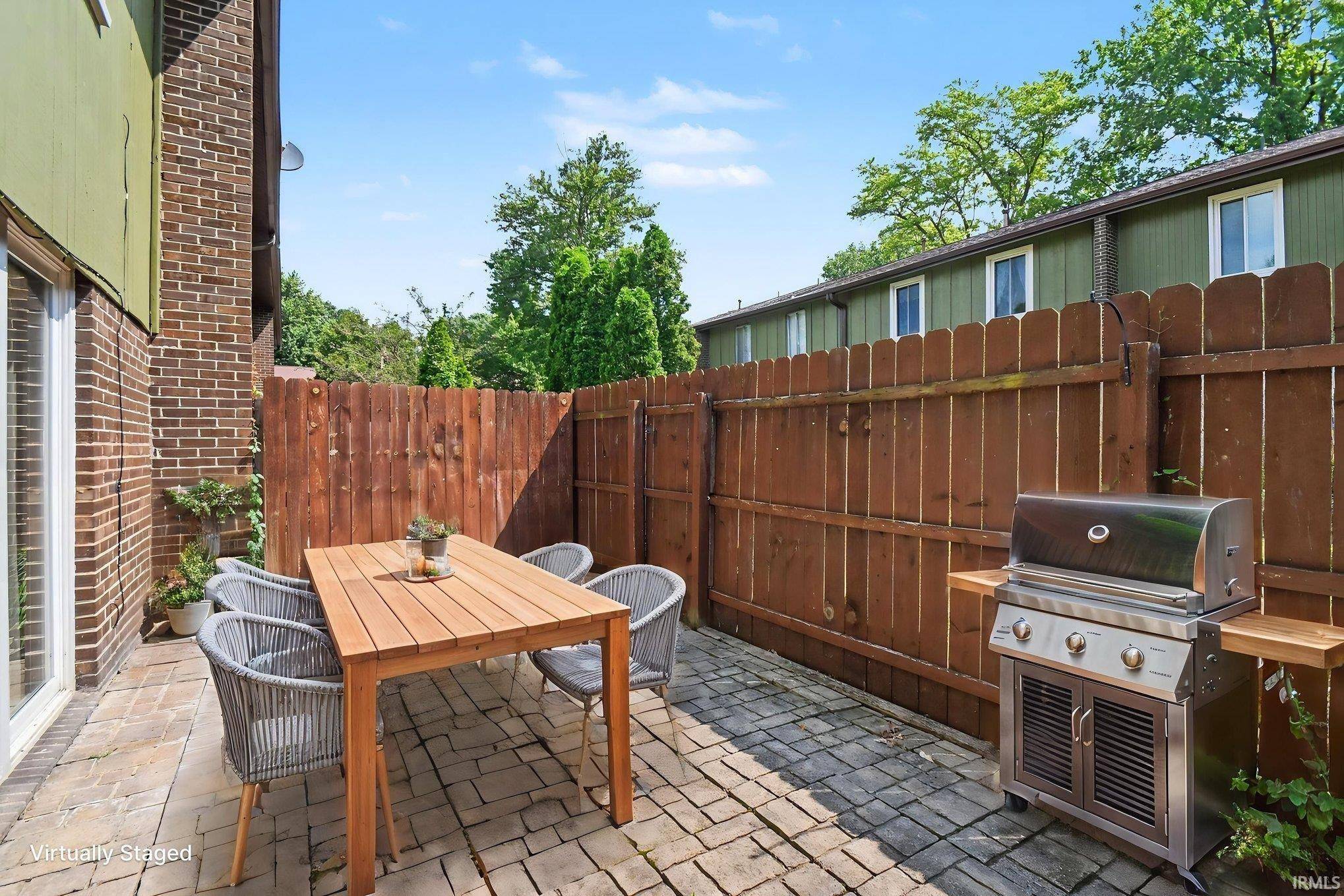 2500 Topsfield RD #603, South Bend, IN 46614