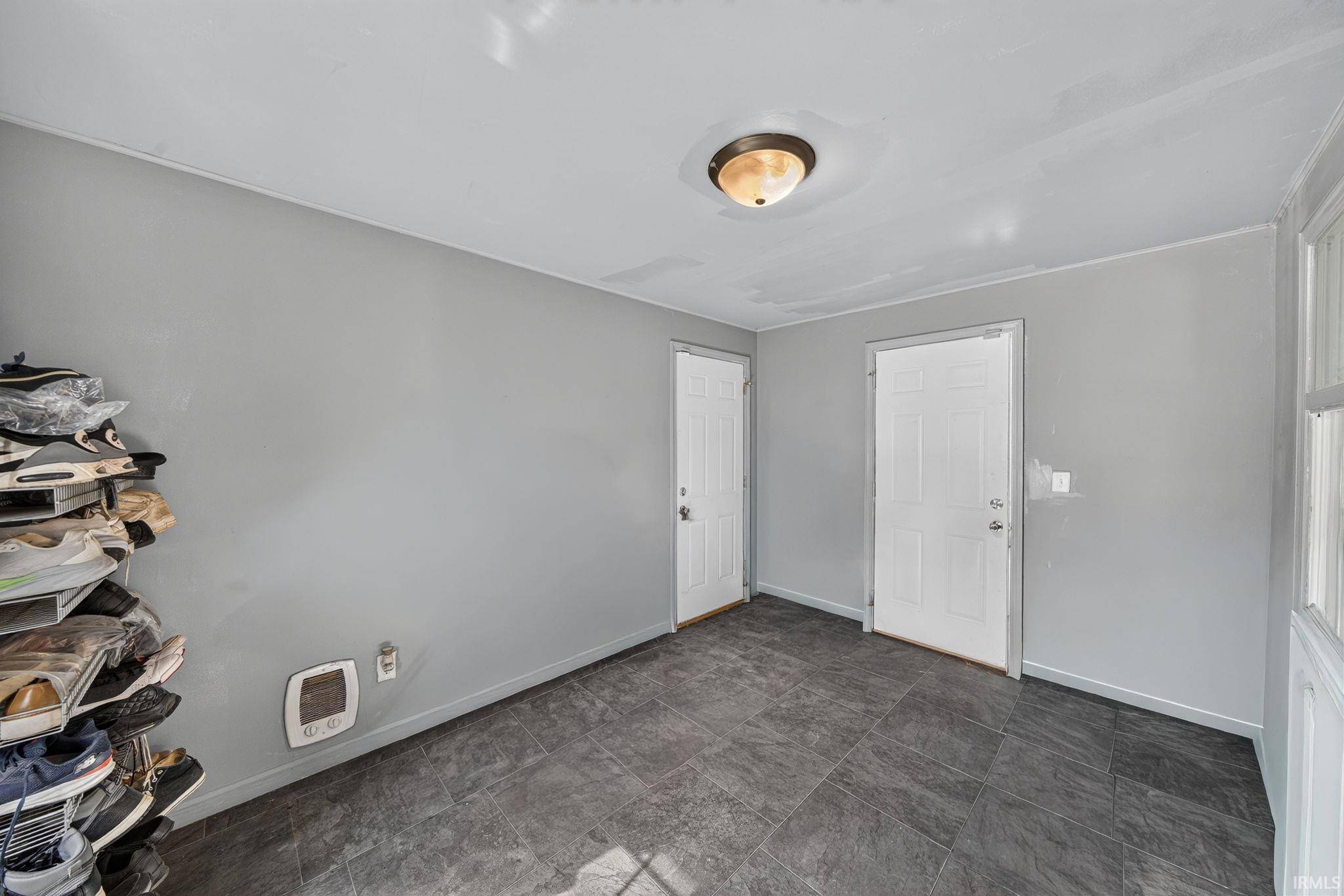 410 Preston DR, South Bend, IN 46615