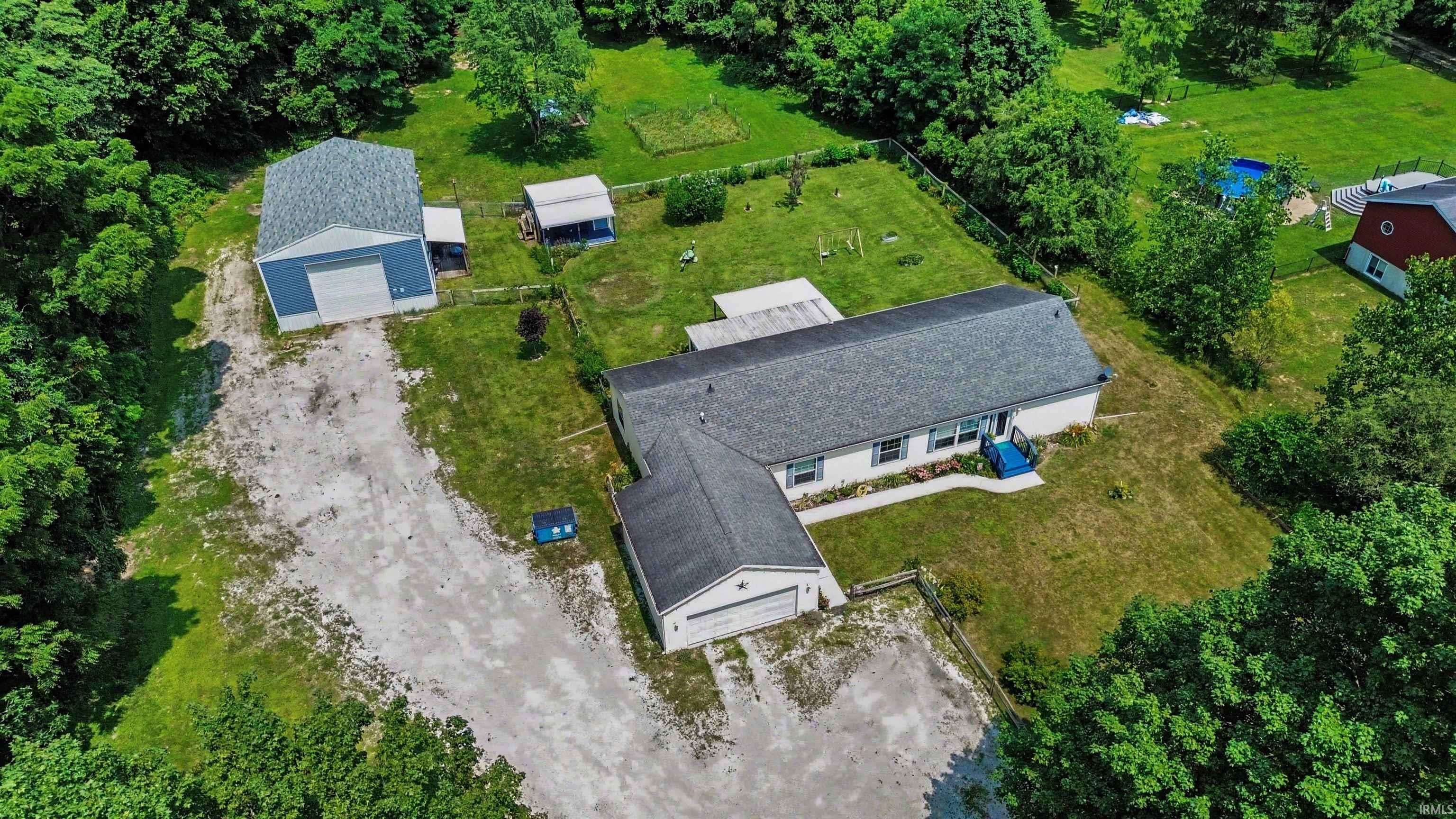 29983 County Road 108 ***, Elkhart, IN 46514