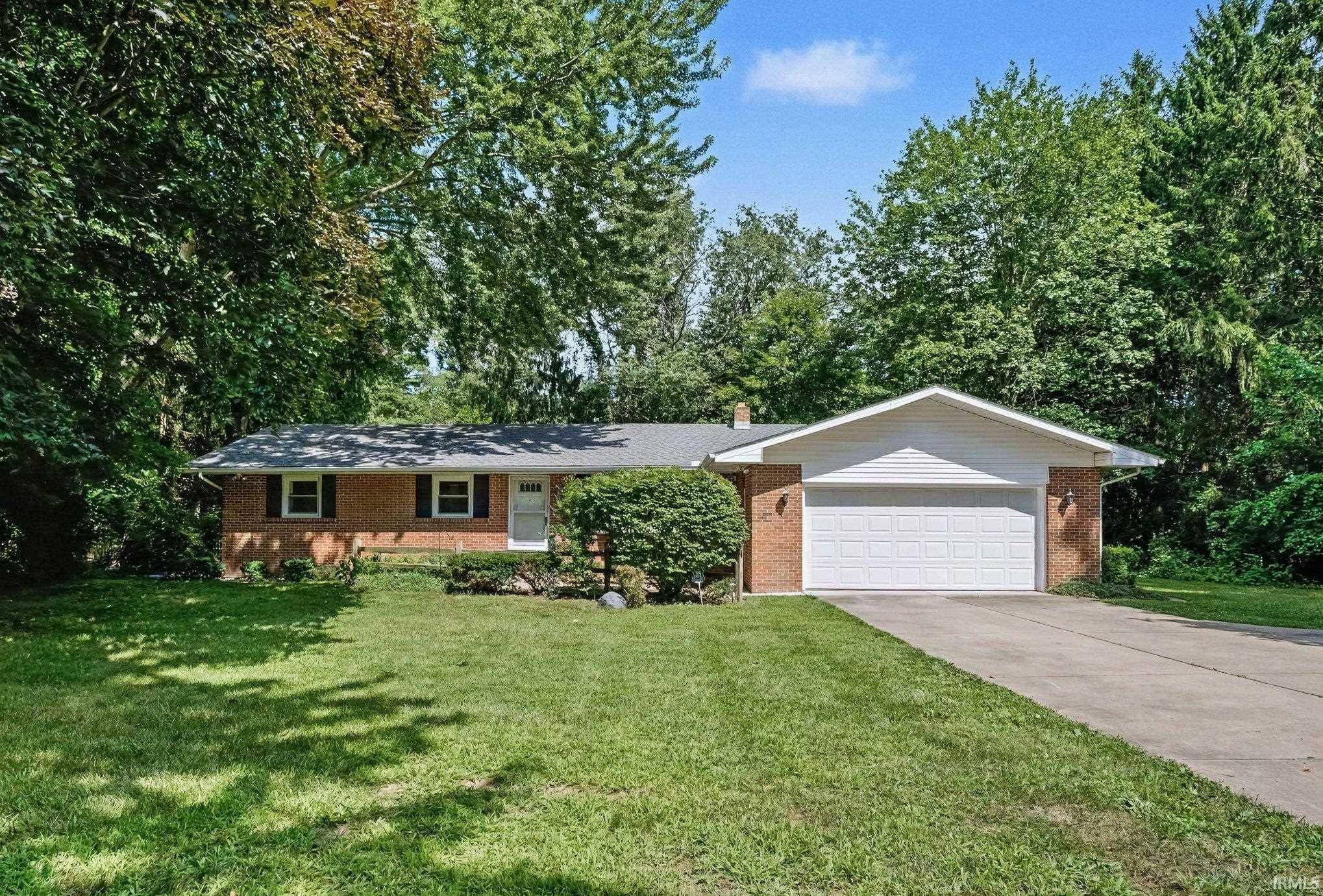 51678 Grape RD, Granger, IN 46530-7095