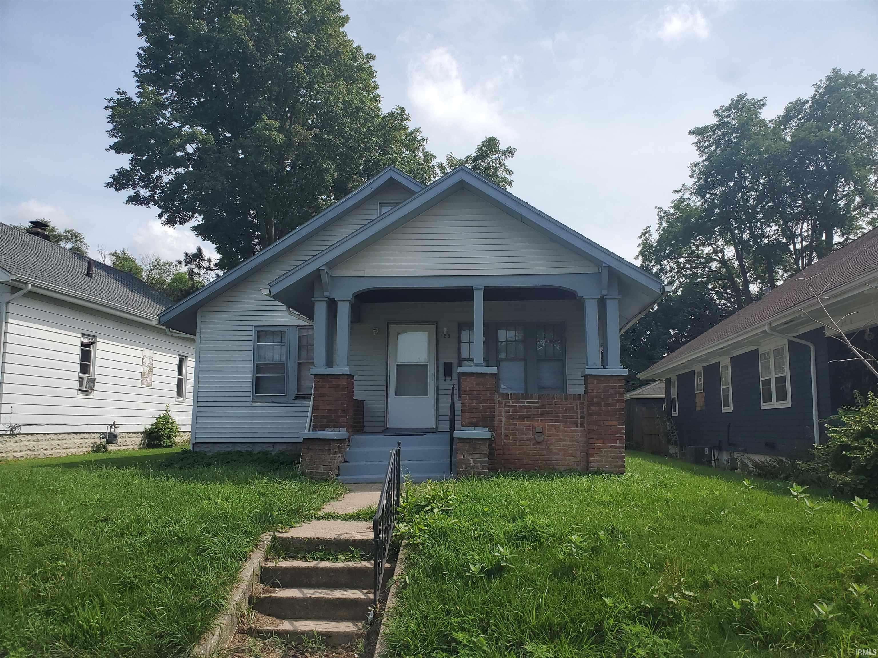 128 E Irvington ST, South Bend, IN 46614