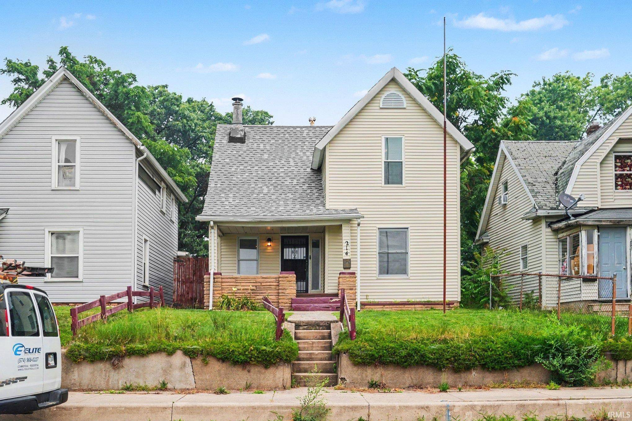 214 E Battell ST, Mishawaka, IN 46545