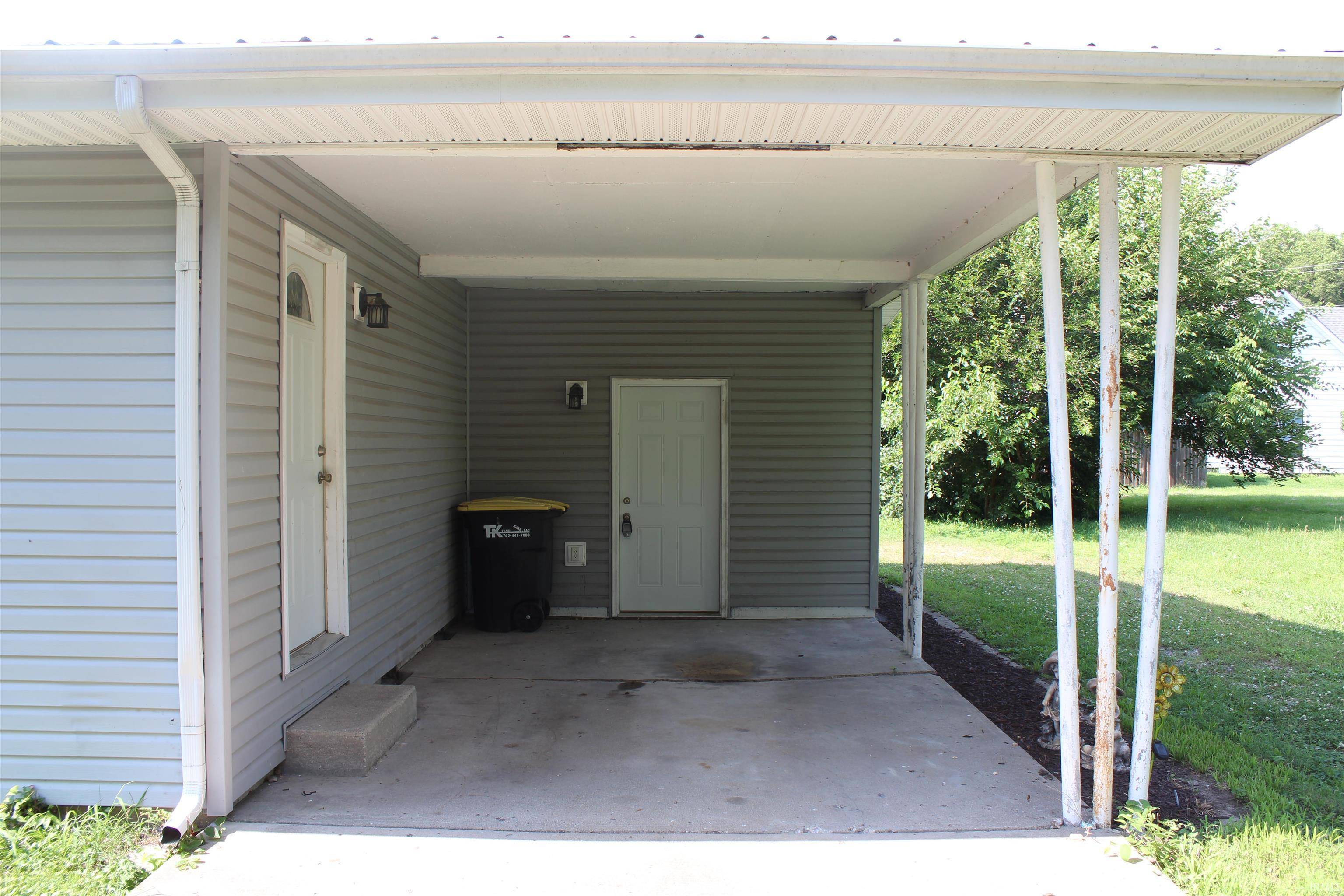 281 Republican ST, Dayton, IN 47941