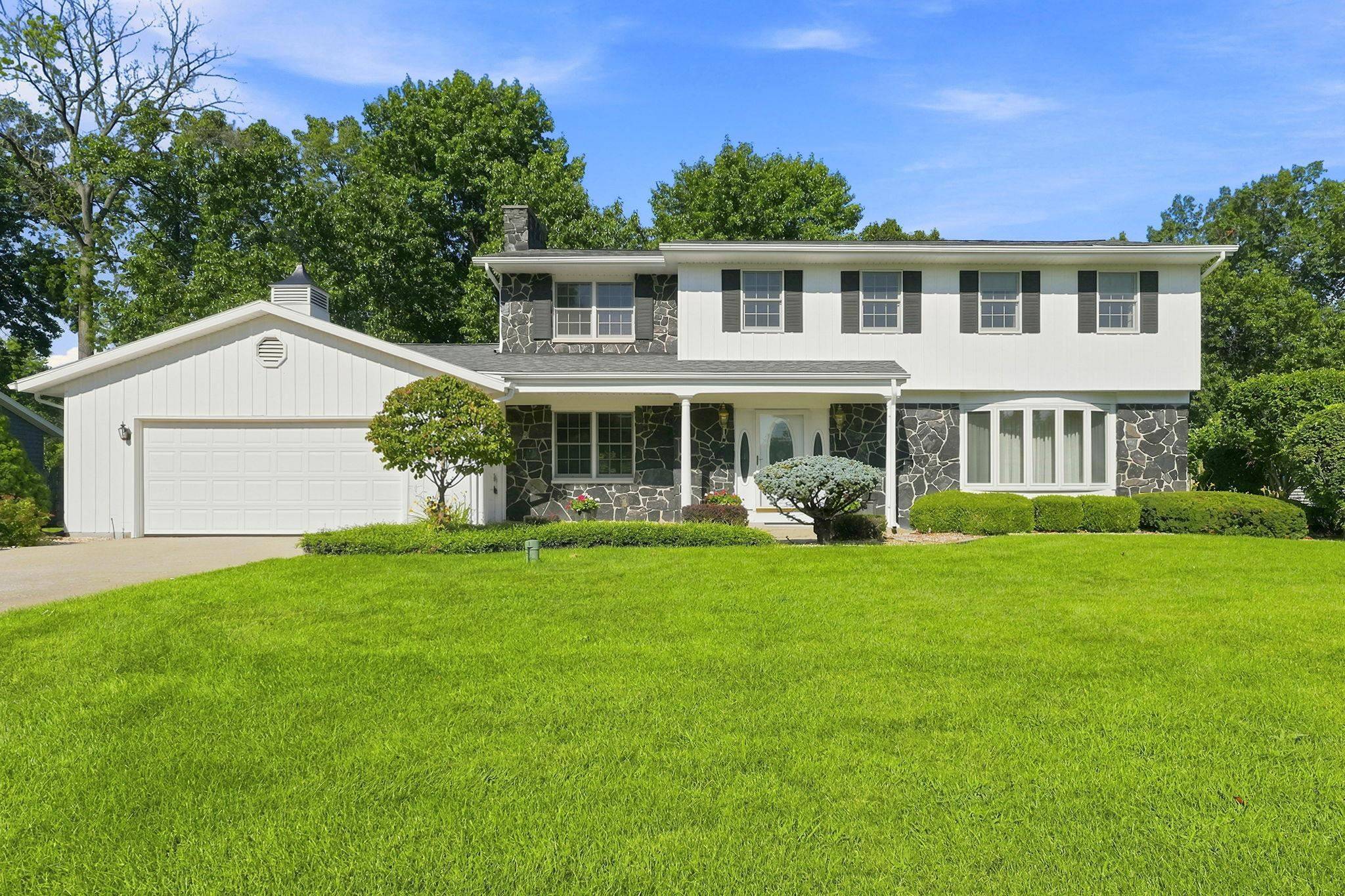 59567 Spicewood DR, Goshen, IN 46528-8419