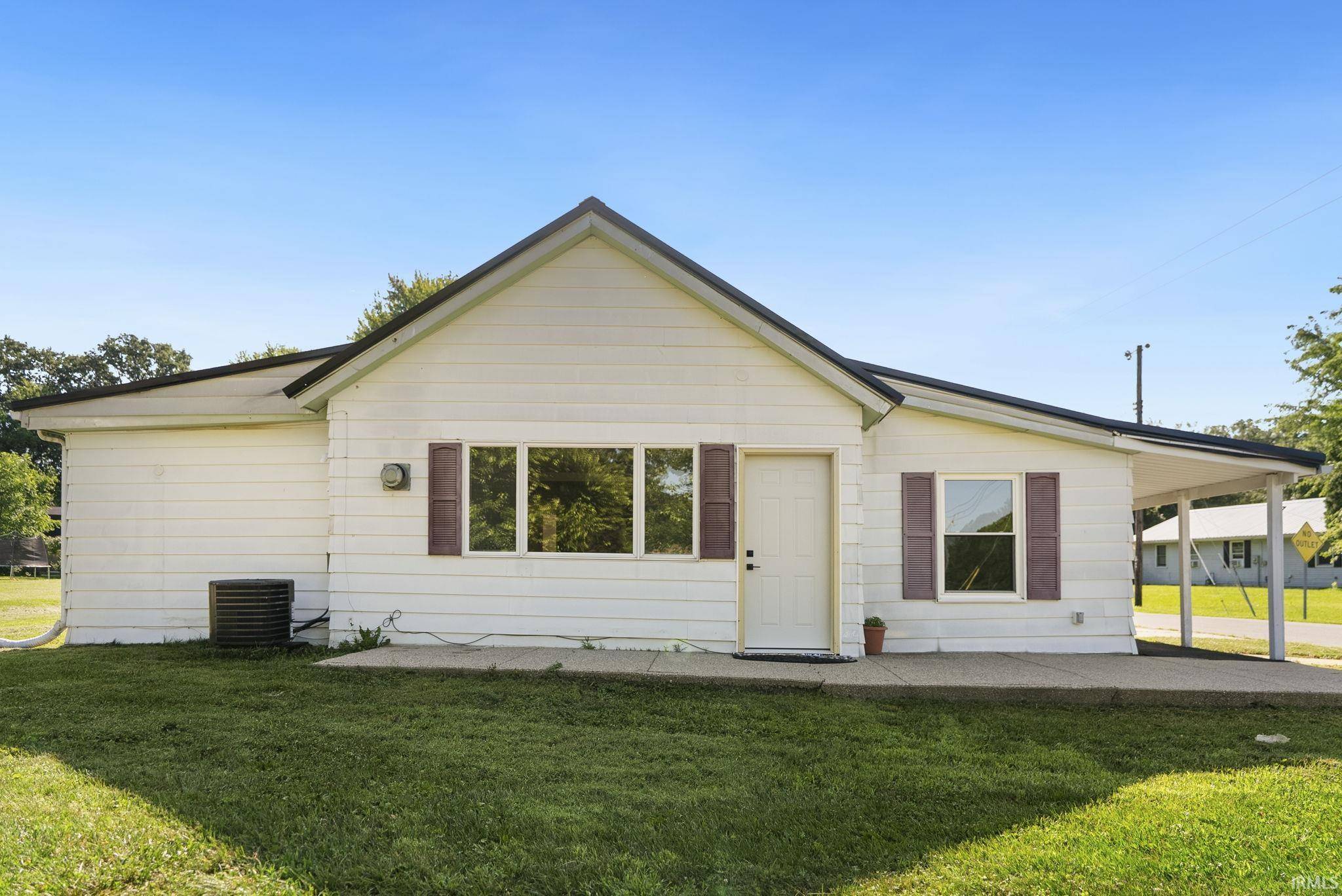 902 N 7th ST, Goshen, IN 46528