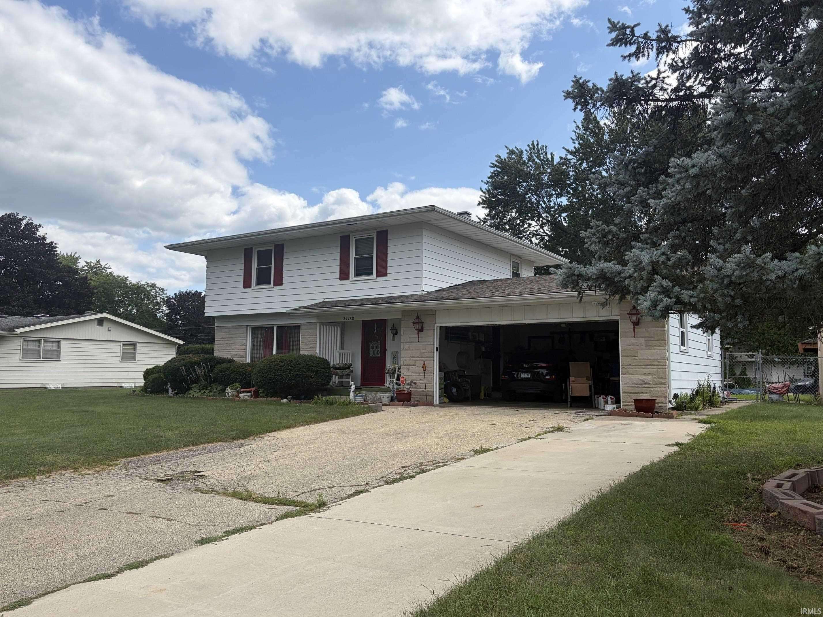 24488 Elmhurst DR, Elkhart, IN 46517-3336