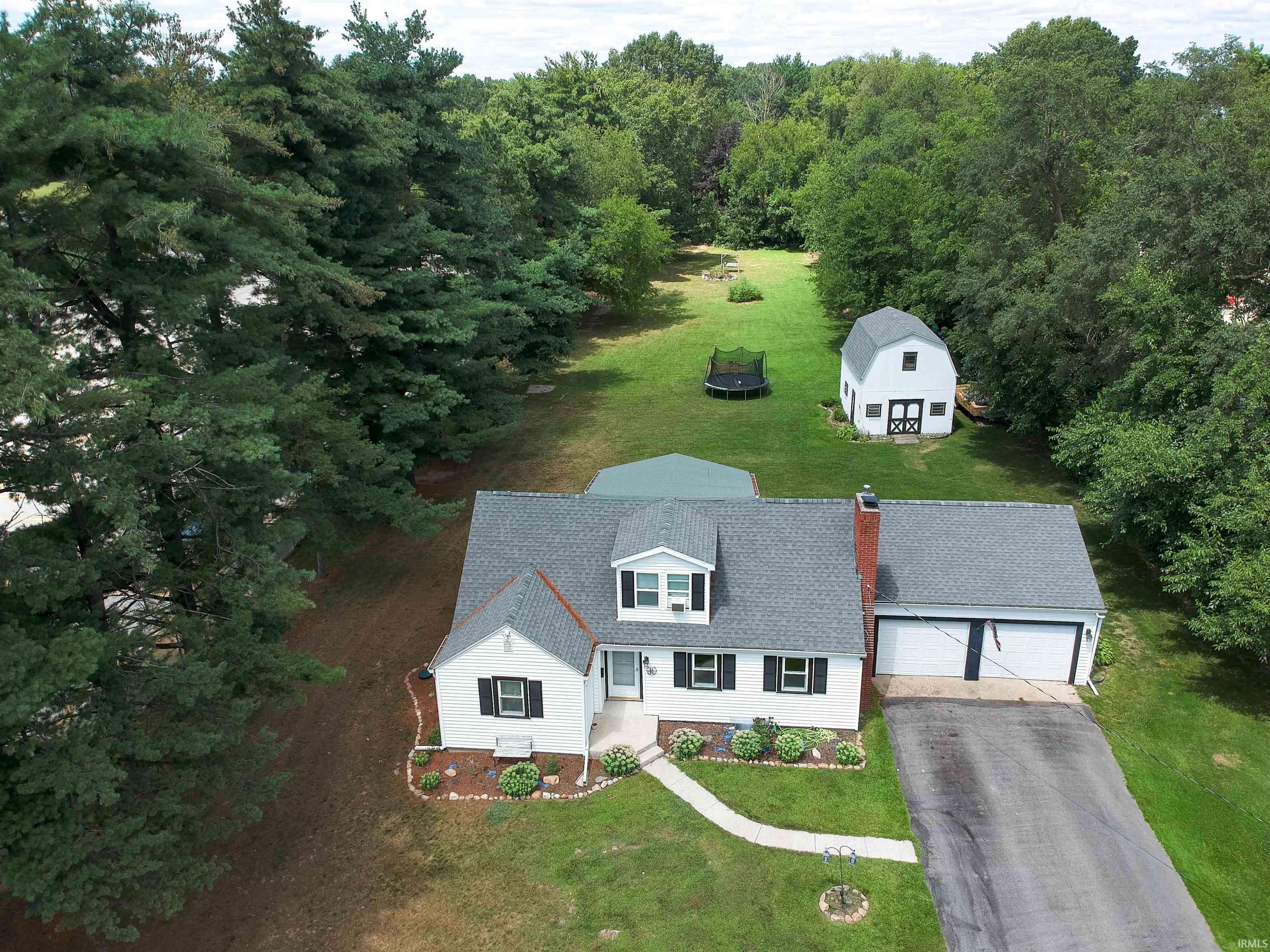 26589 County Road 4 ***, Elkhart, IN 46514