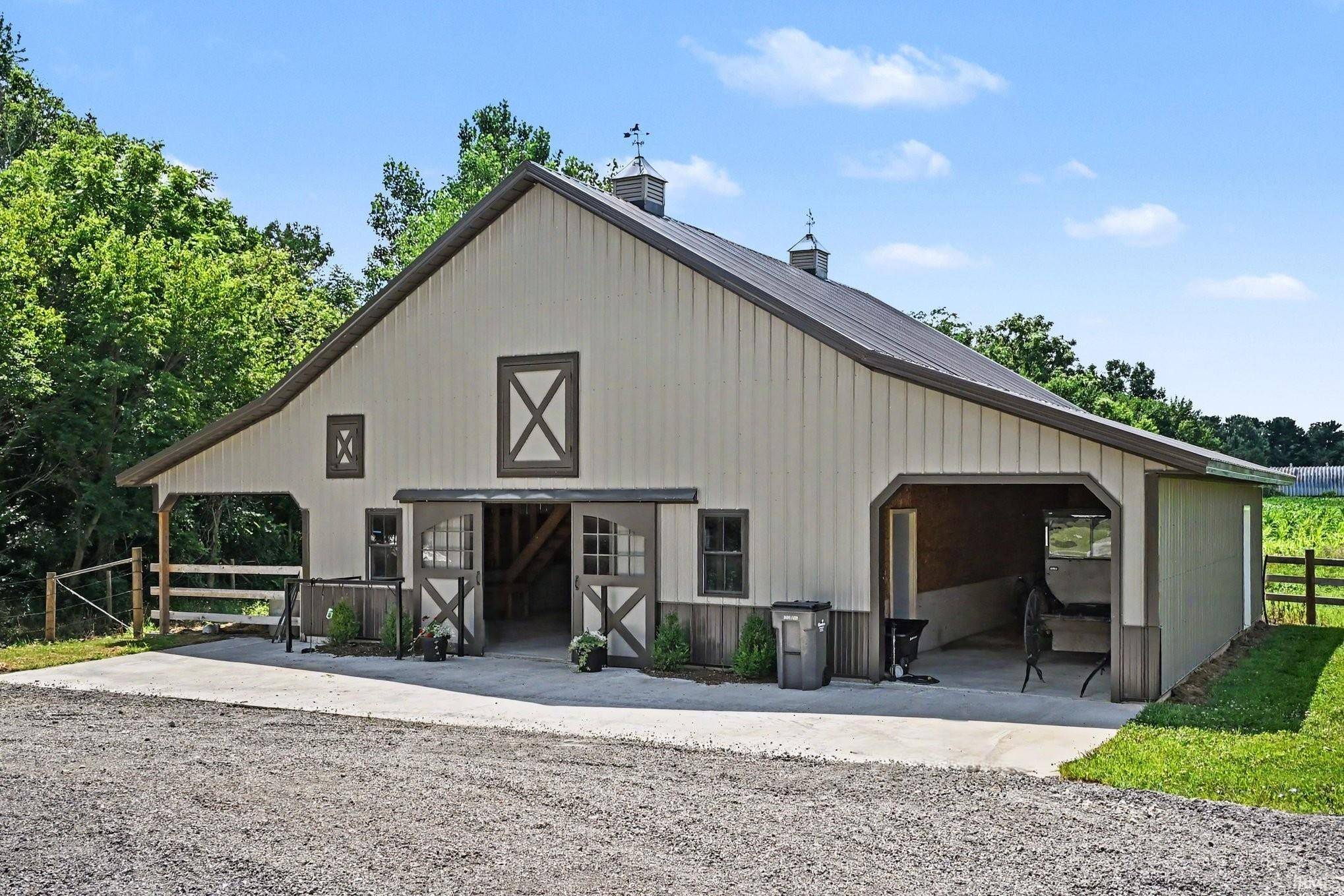 64523 County Road 33 ***, Goshen, IN 46528