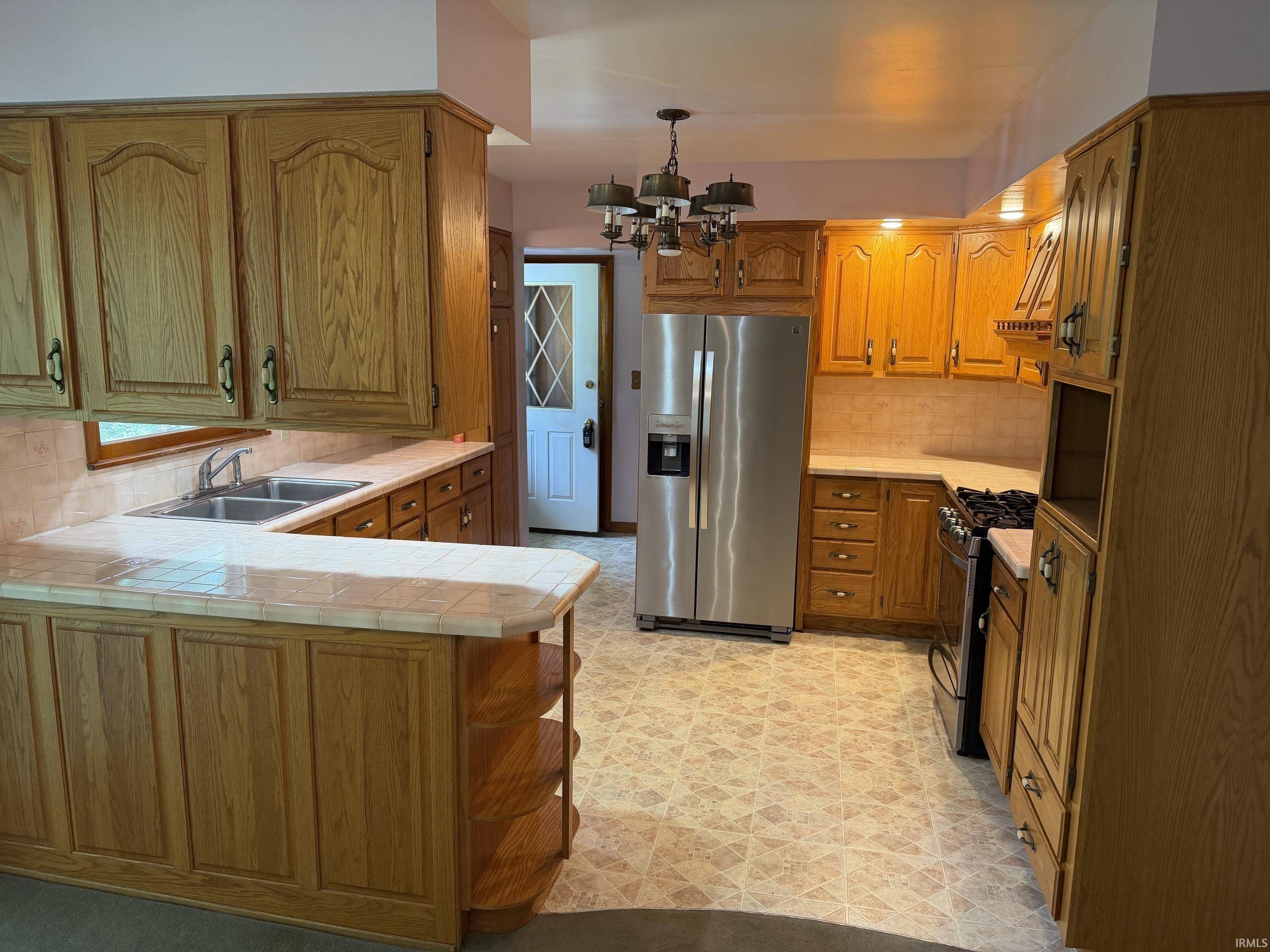 15988 W 11th RD, Plymouth, IN 46563
