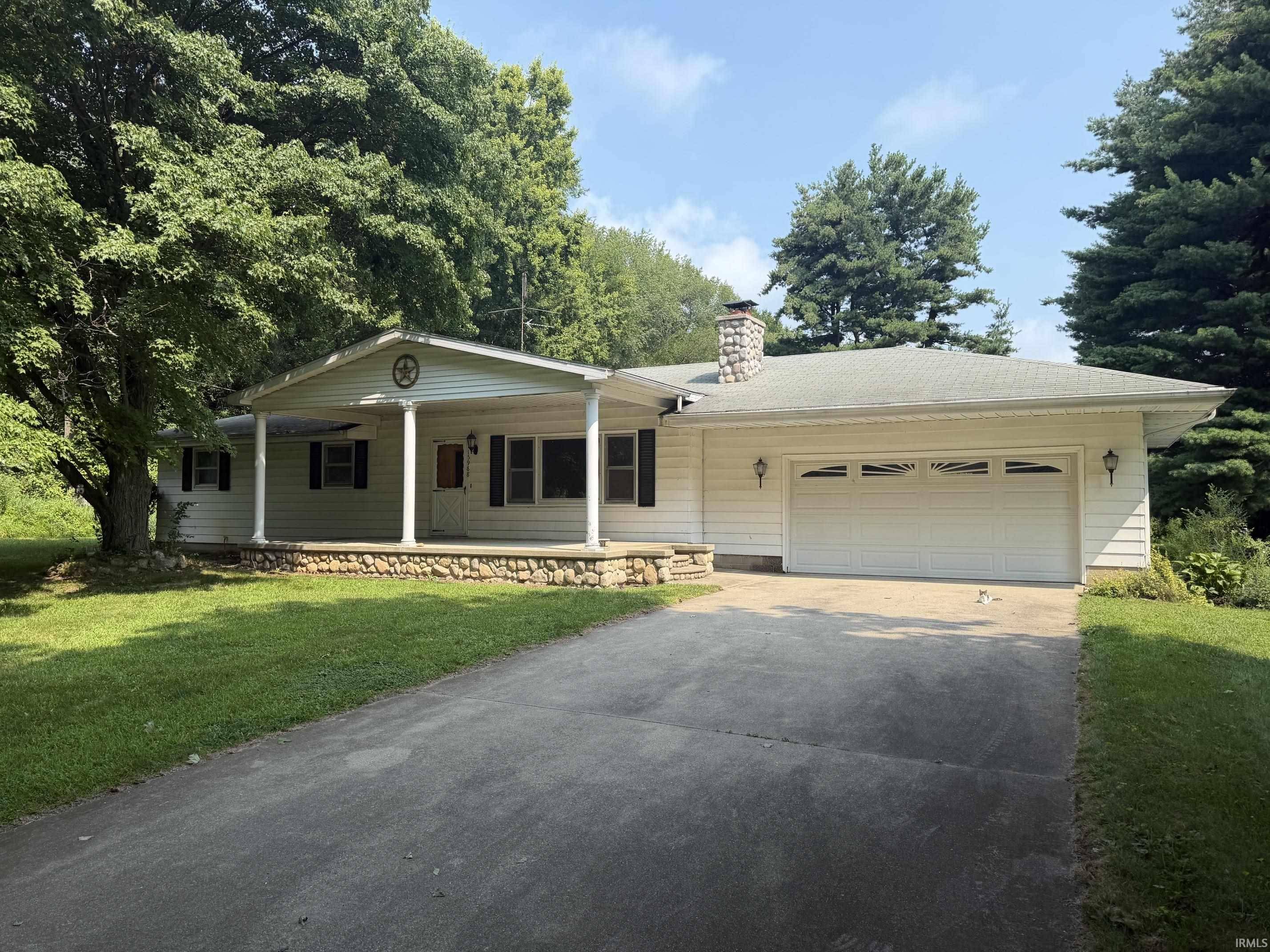 15988 W 11th RD, Plymouth, IN 46563