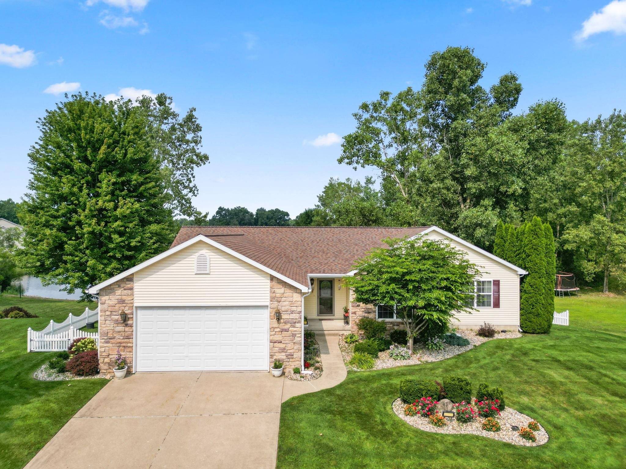 51951 Sandy Lane DR, Granger, IN 46530