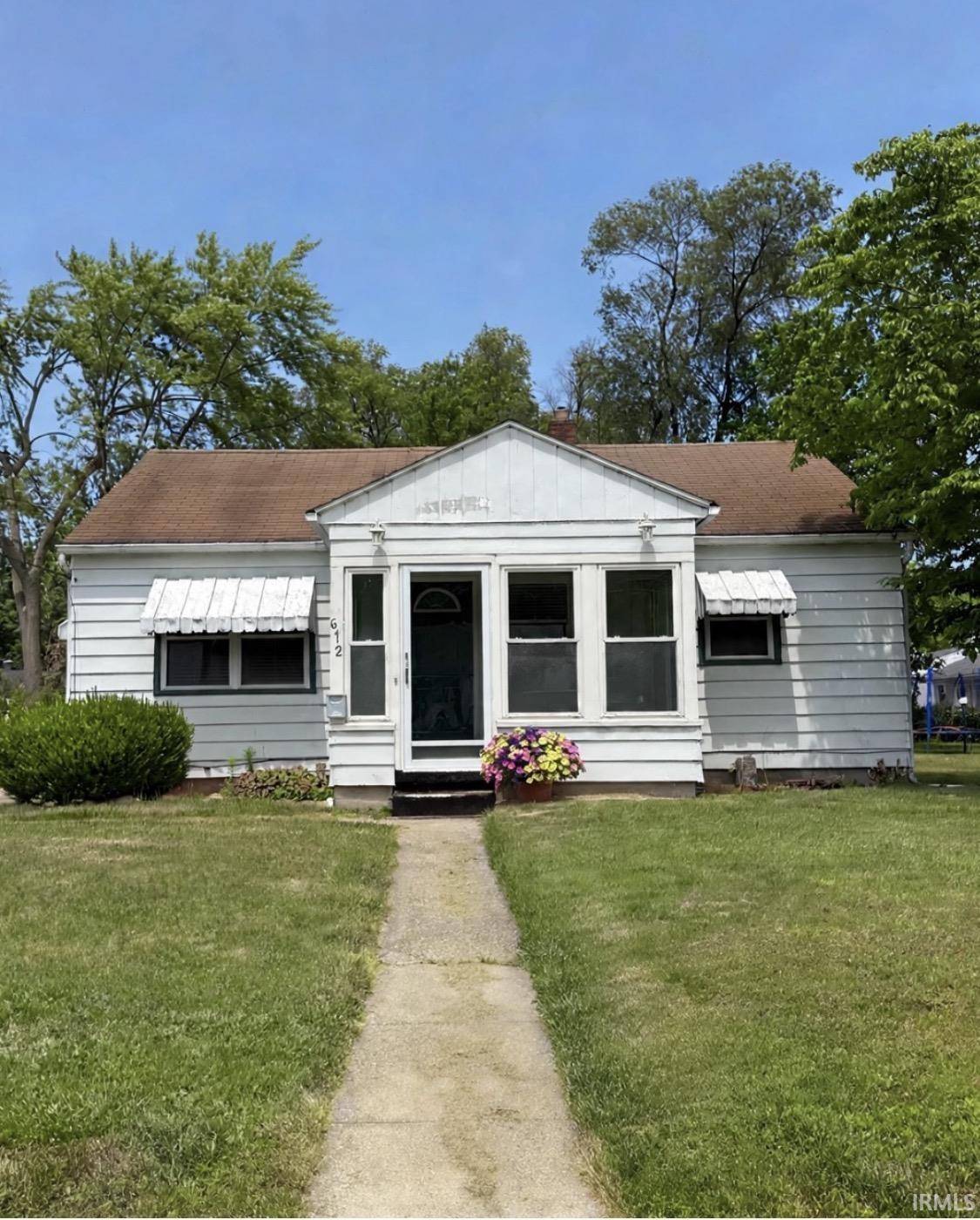 612 Sunset AVE, Elkhart, IN 46514