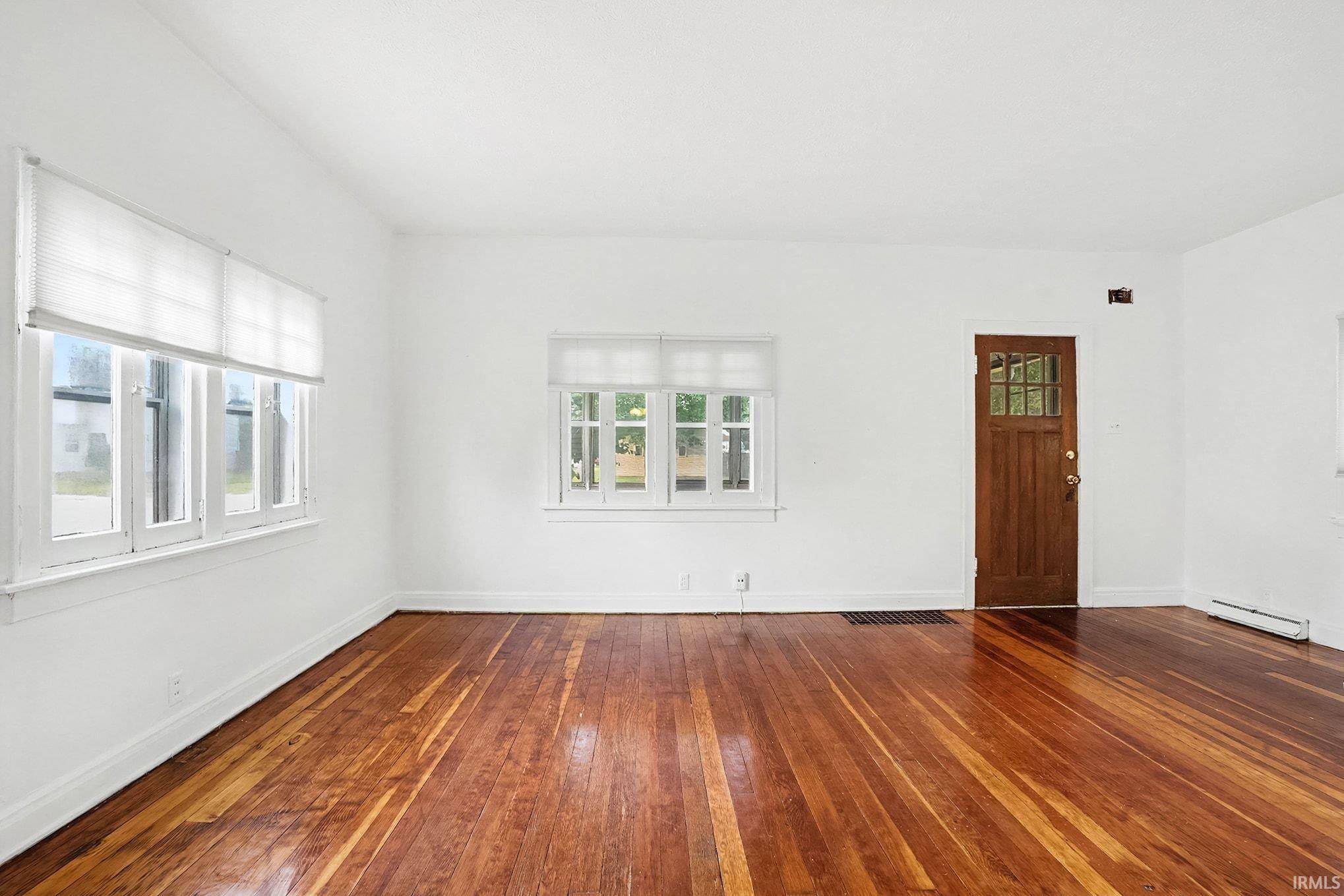 624 E Battell ST, Mishawaka, IN 46545