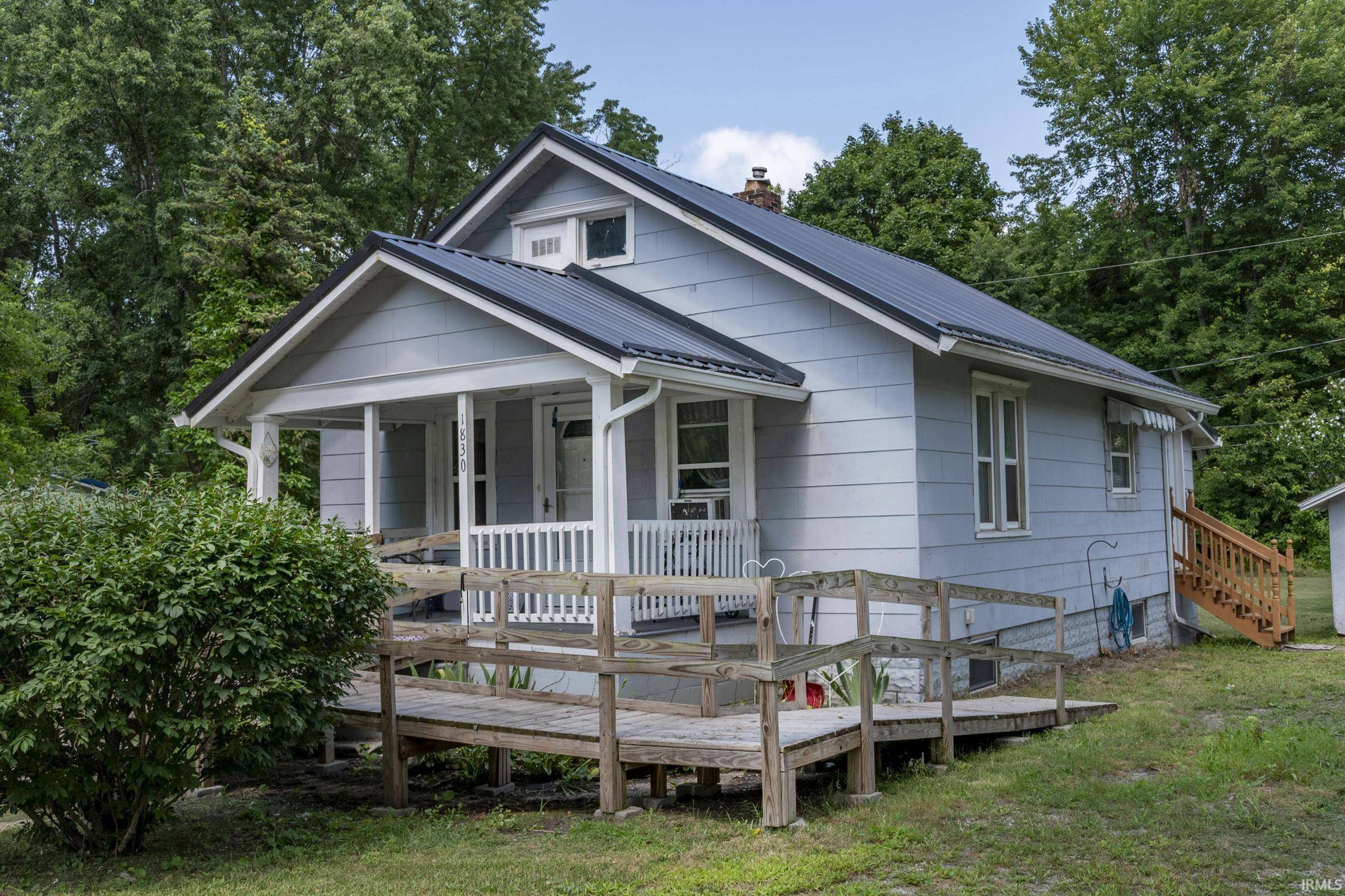 1830 Huron ST, Elkhart, IN 46516