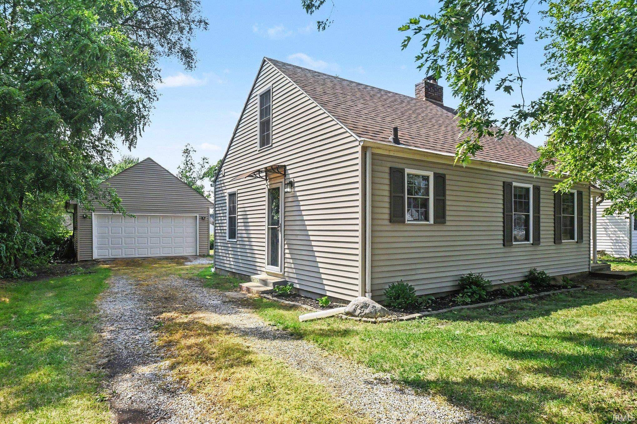 54345 Maple Lane AVE, South Bend, IN 46635-1624