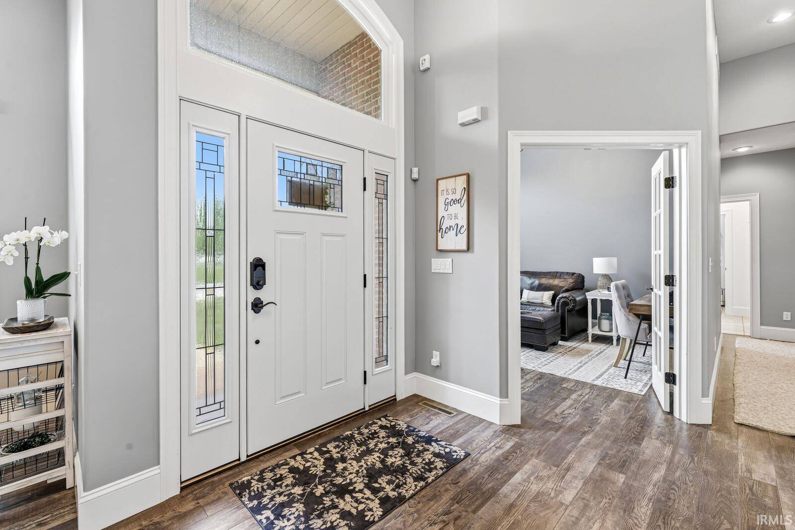 51678 Meadow Pointe DR, Granger, IN 46530