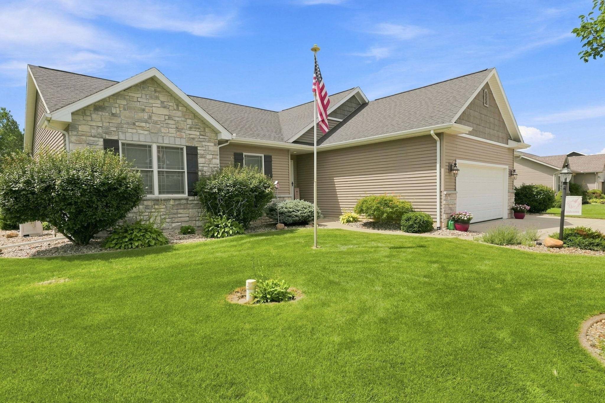59753 Park Side DR, Elkhart, IN 46517-4505