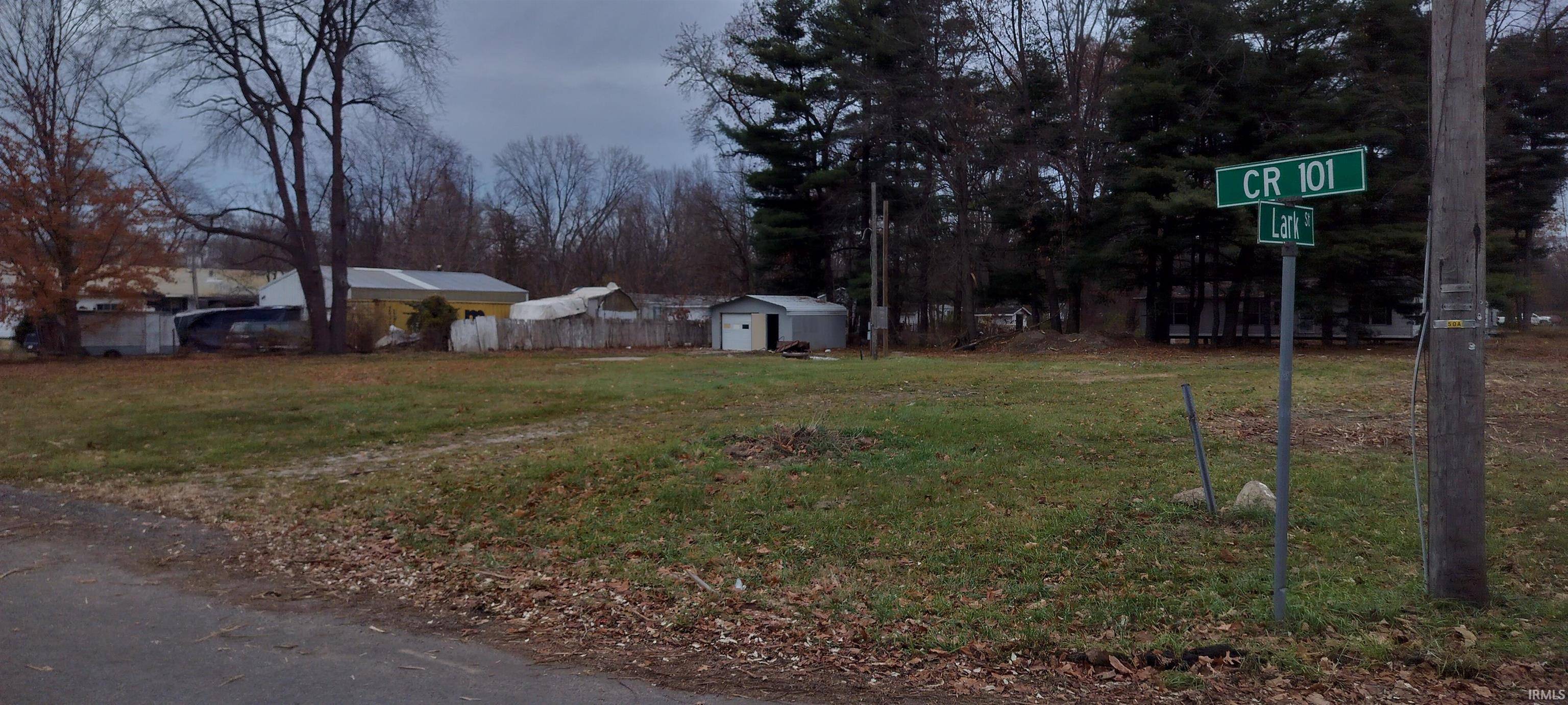 52290 County Road 101 ***, Elkhart, IN 46514-9779