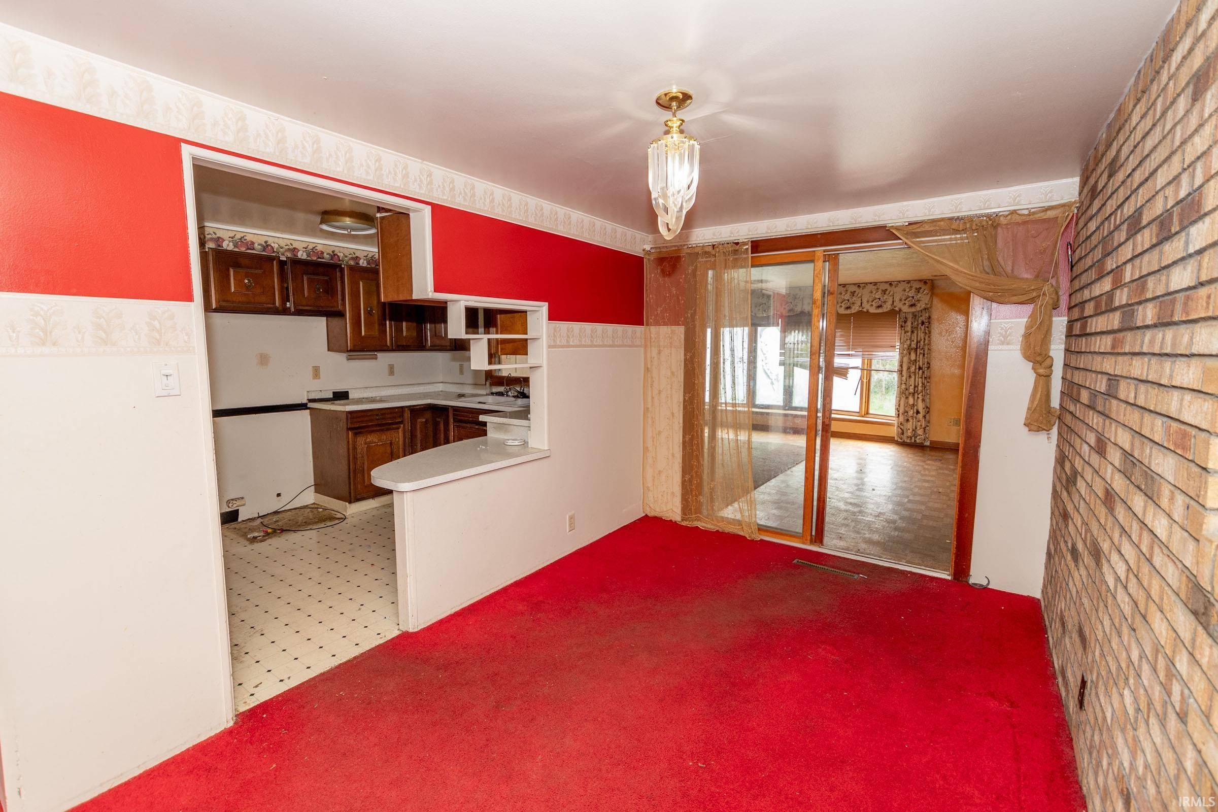 1662 Greenwood DR, South Bend, IN 46614-1510