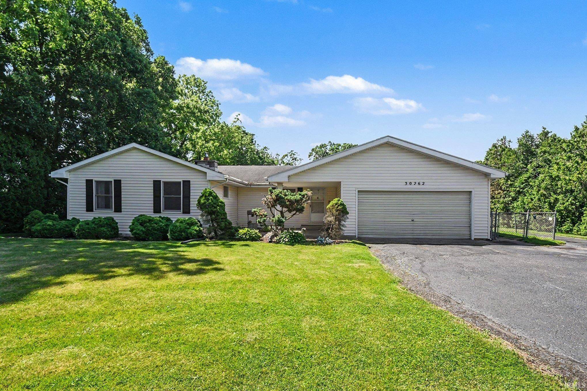 30262 County Road 26 ***, Elkhart, IN 46517