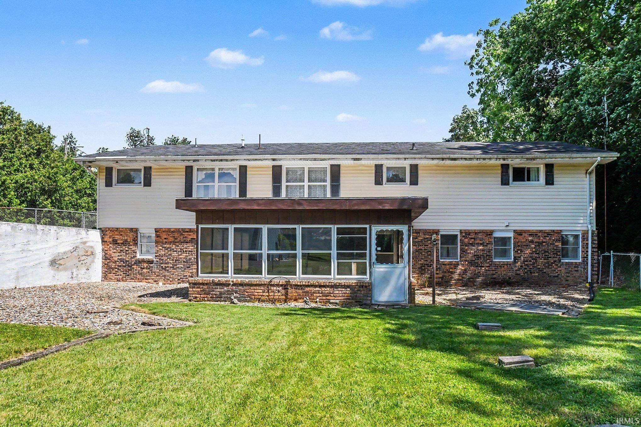 30262 County Road 26 ***, Elkhart, IN 46517