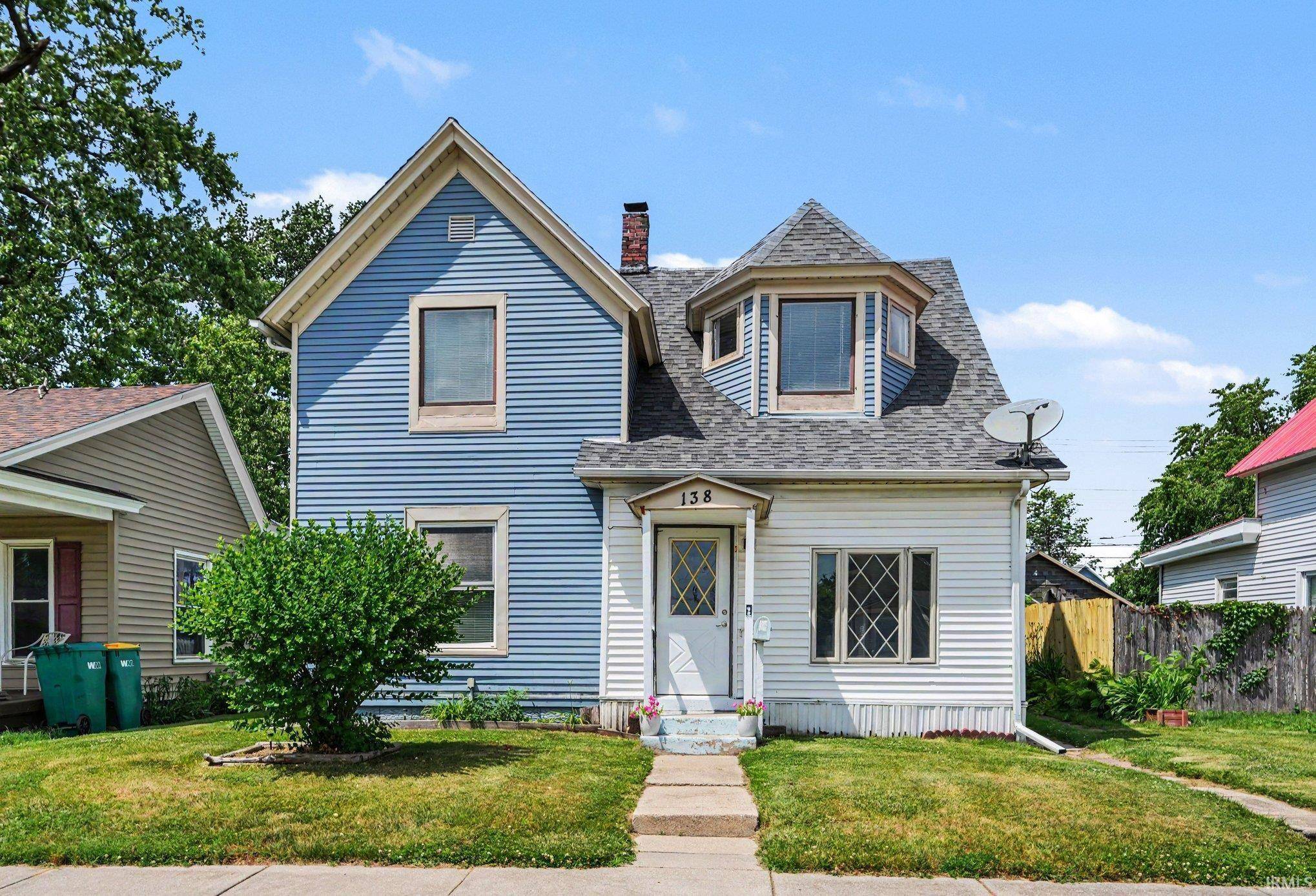 138 W Broadway ST, Mishawaka, IN 46545-6135