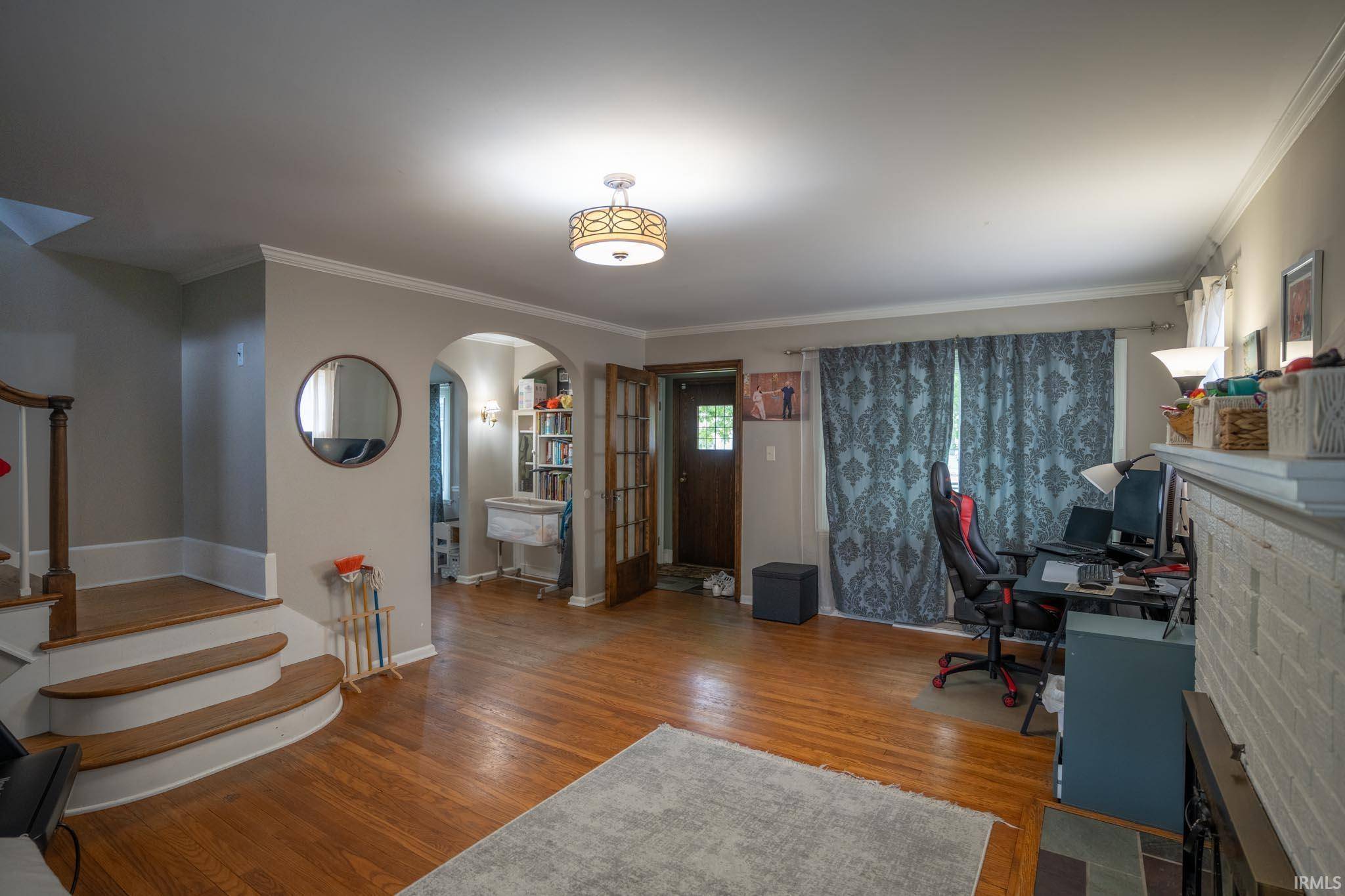1336 E South ST, South Bend, IN 46615-1010