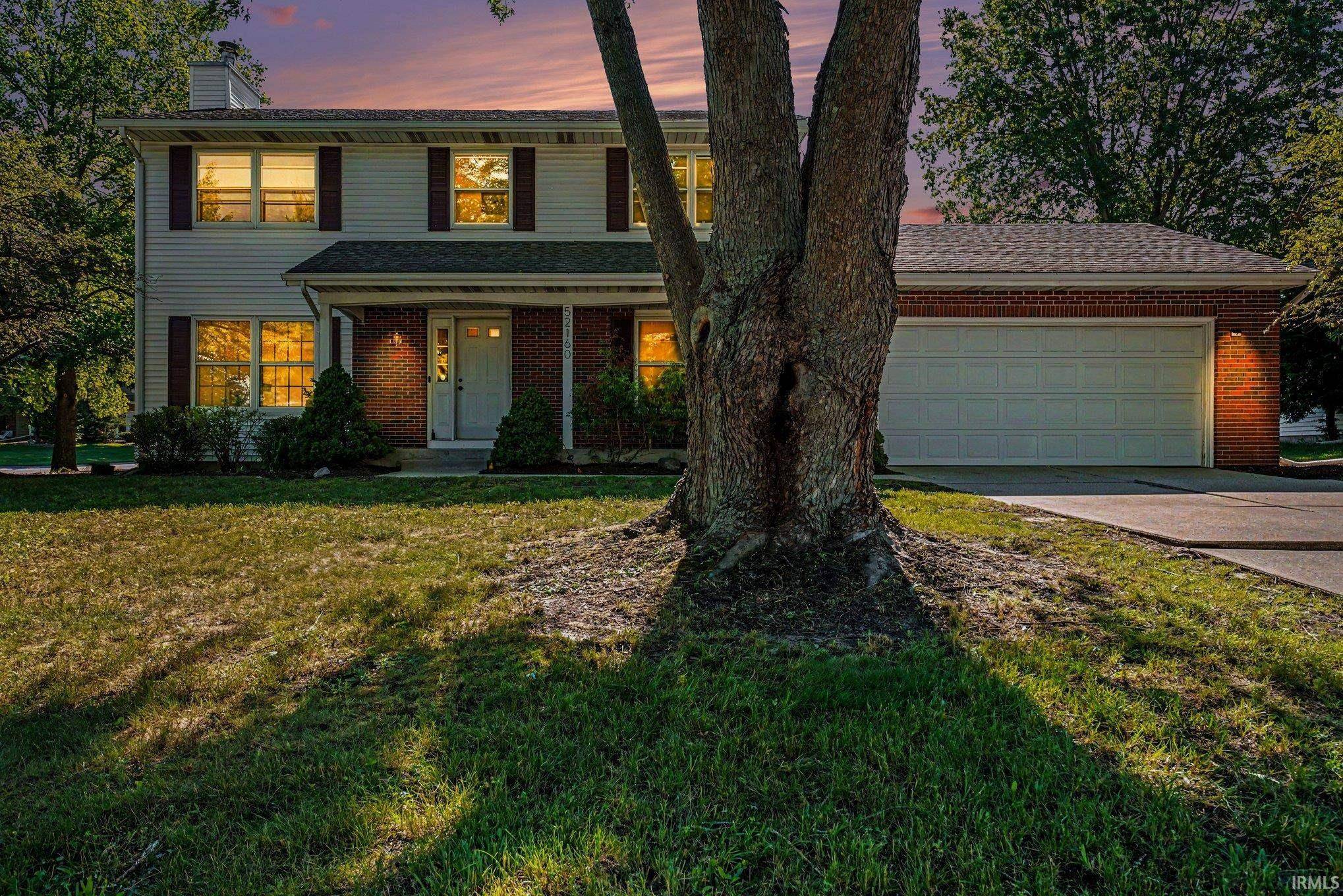 52160 Trinity CT, South Bend, IN 46637