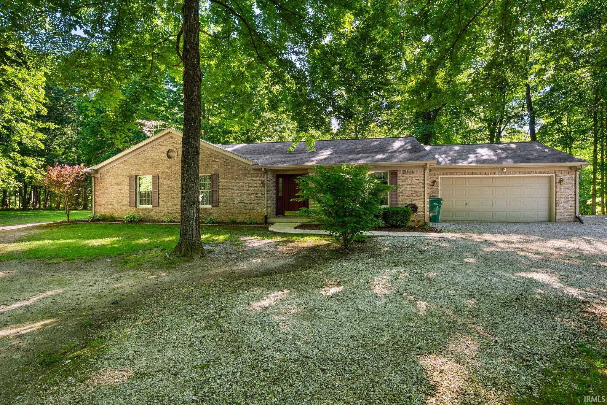 8900 Kirkridge LN, Lafayette, IN 47905
