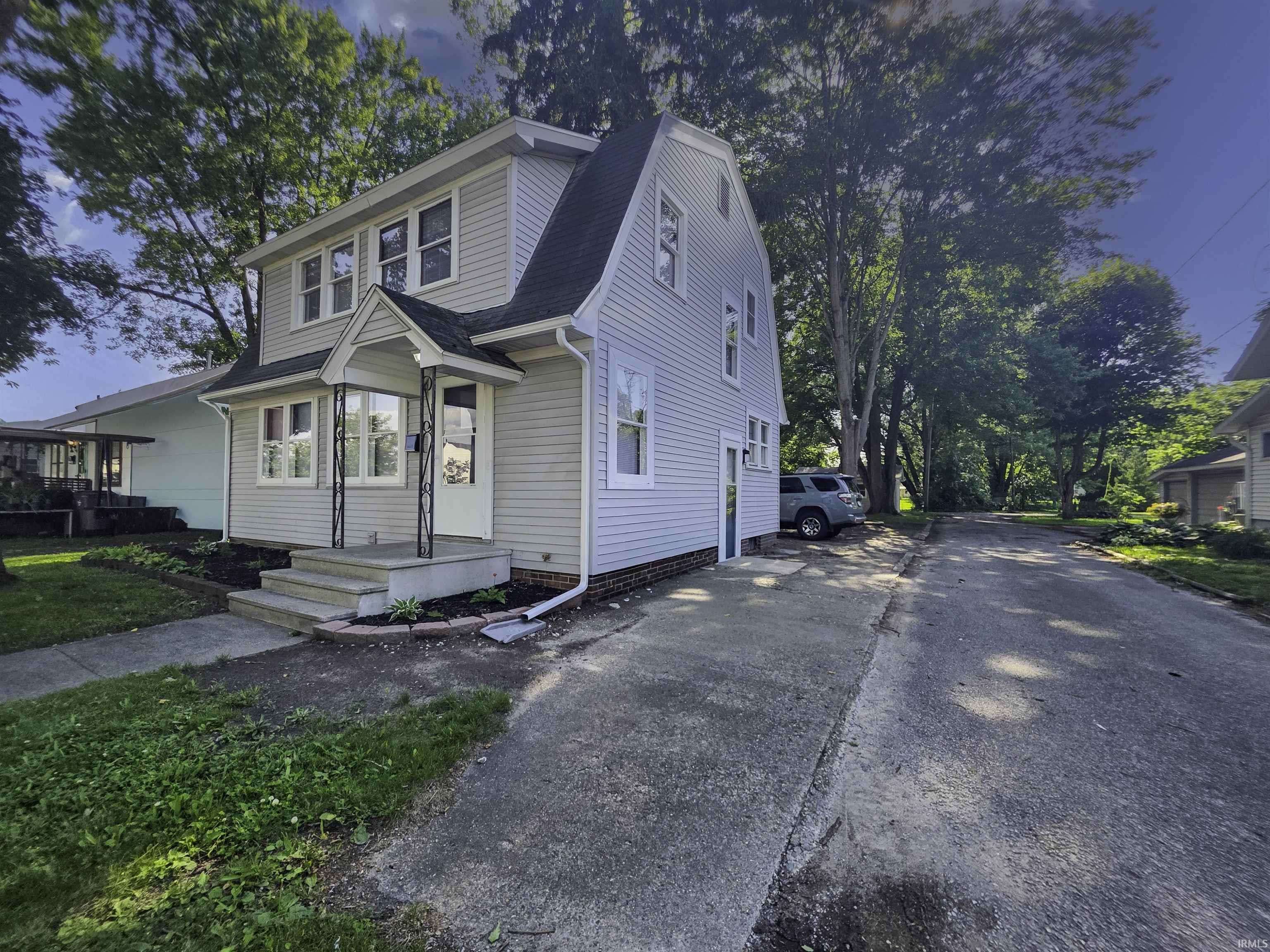 109 N Indiana AVE, Goshen, IN 46526