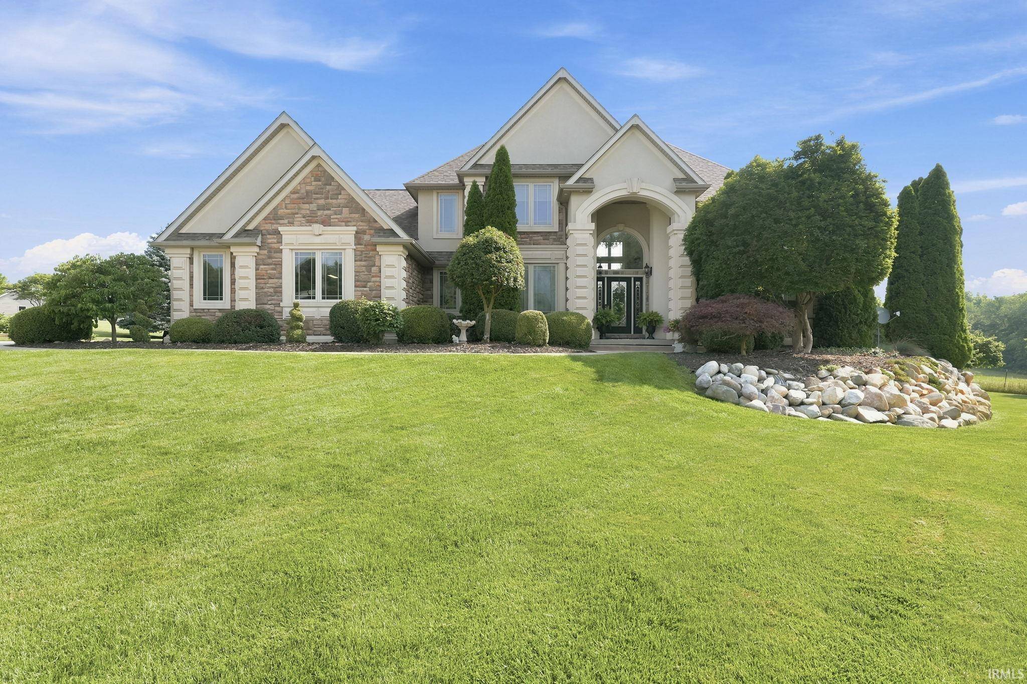 61960 Amber Meadows CT, Goshen, IN 46528