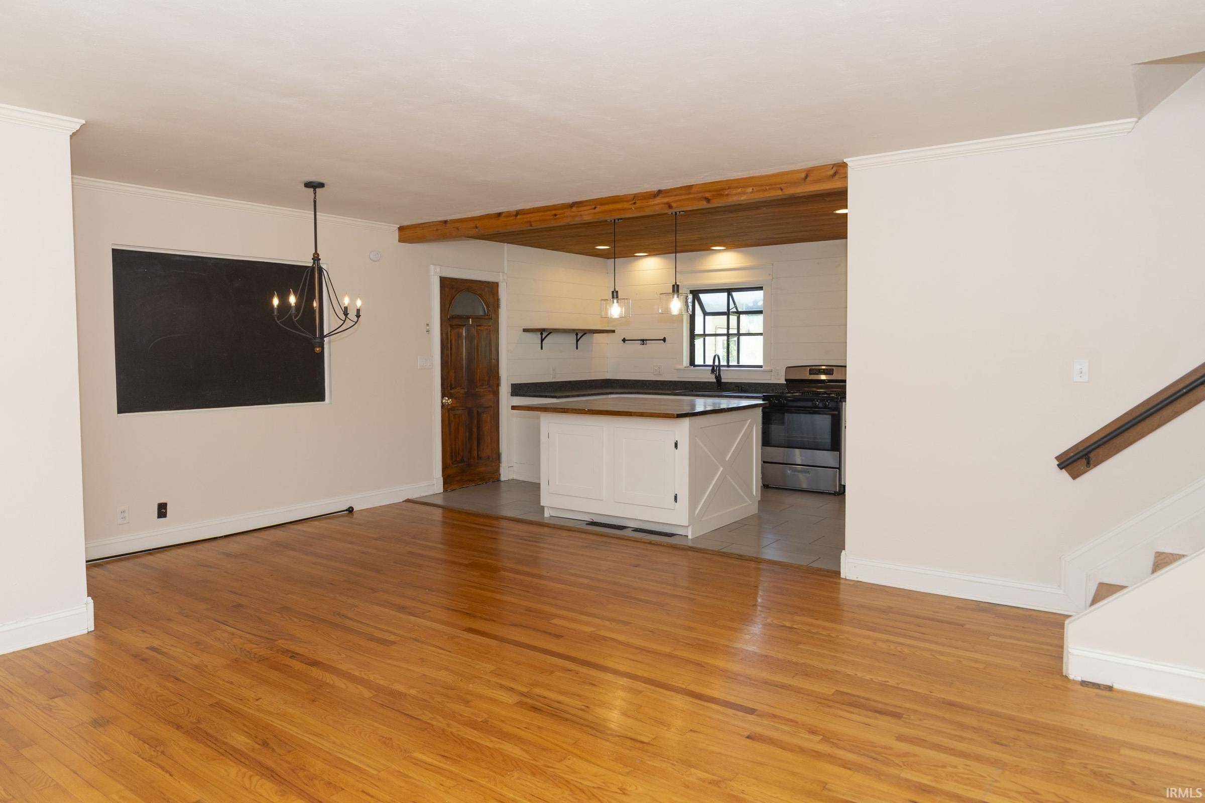 18140 Brightlingsea PL, South Bend, IN 46637-4415