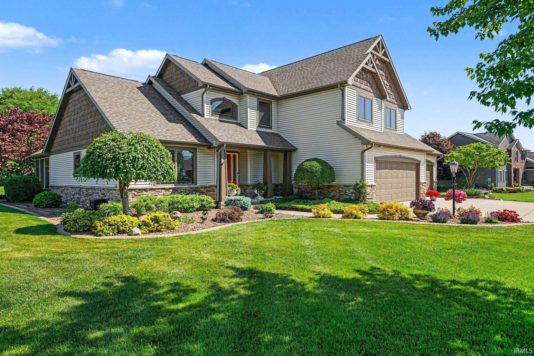 30081 Quail Pointe DR, Granger, IN 46530