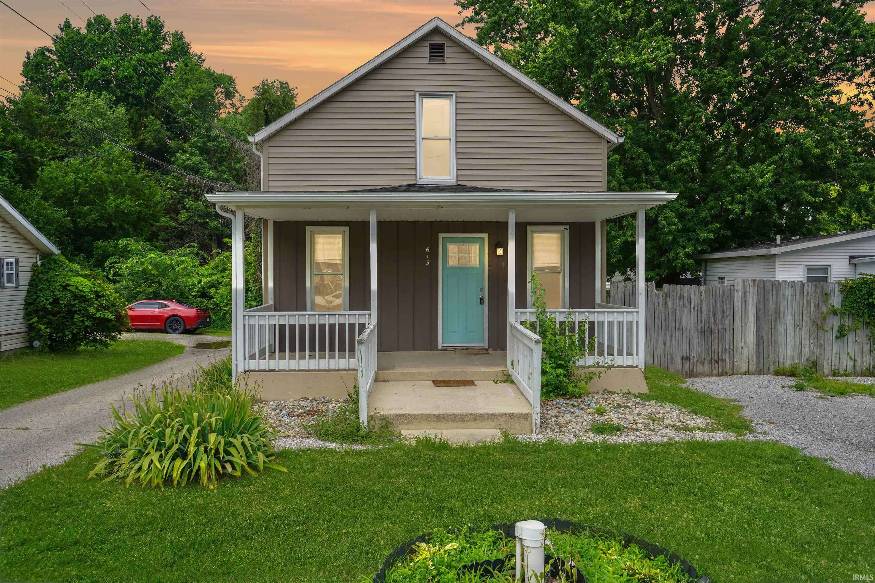615 Oldfather ST, Warsaw, IN 46580-2938