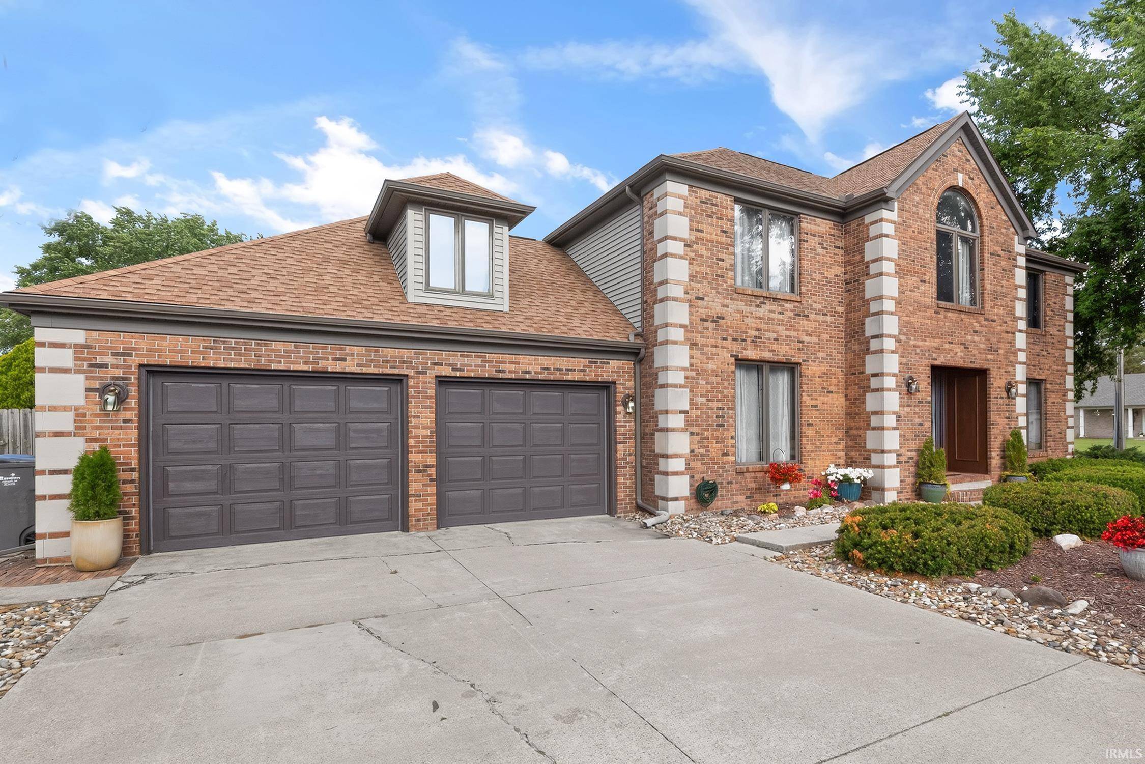 55828 Nursery AVE, Mishawaka, IN 46545-7747
