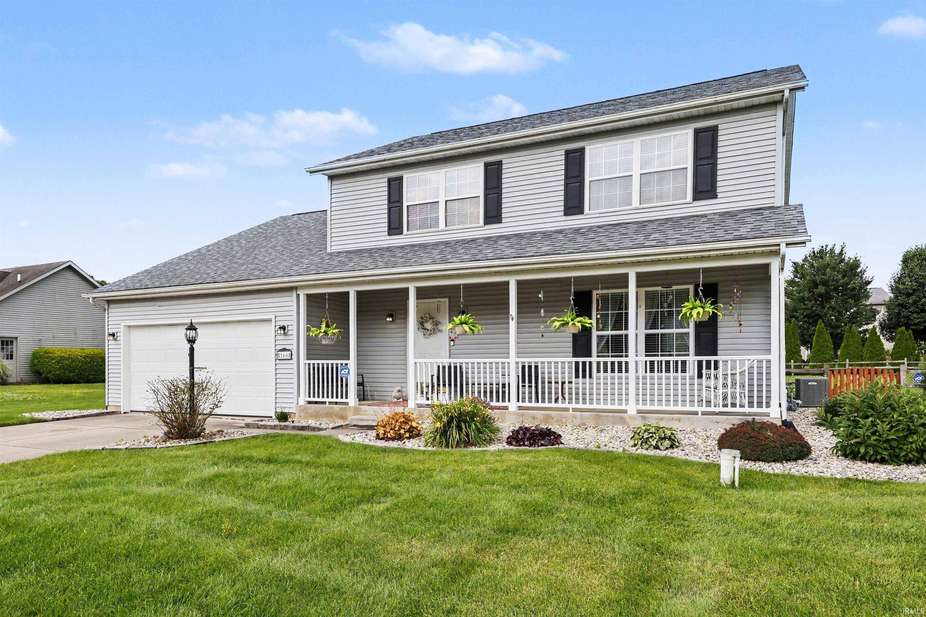 51665 Sandelwood CT, Granger, IN 46530-7387