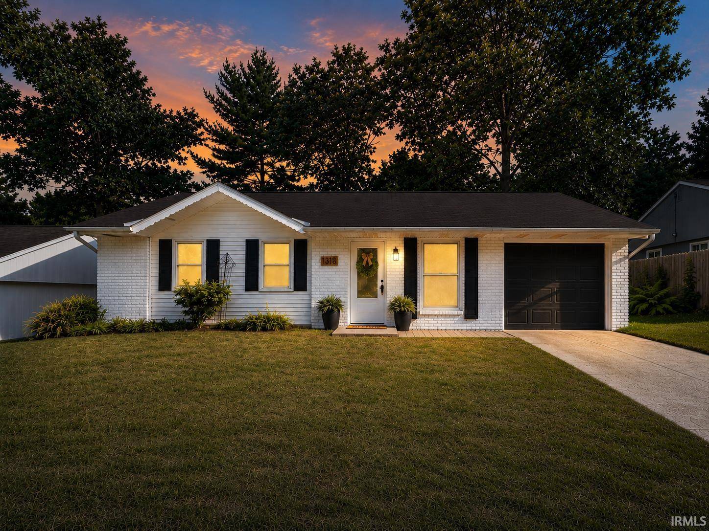 1318 W Darden RD, South Bend, IN 46628