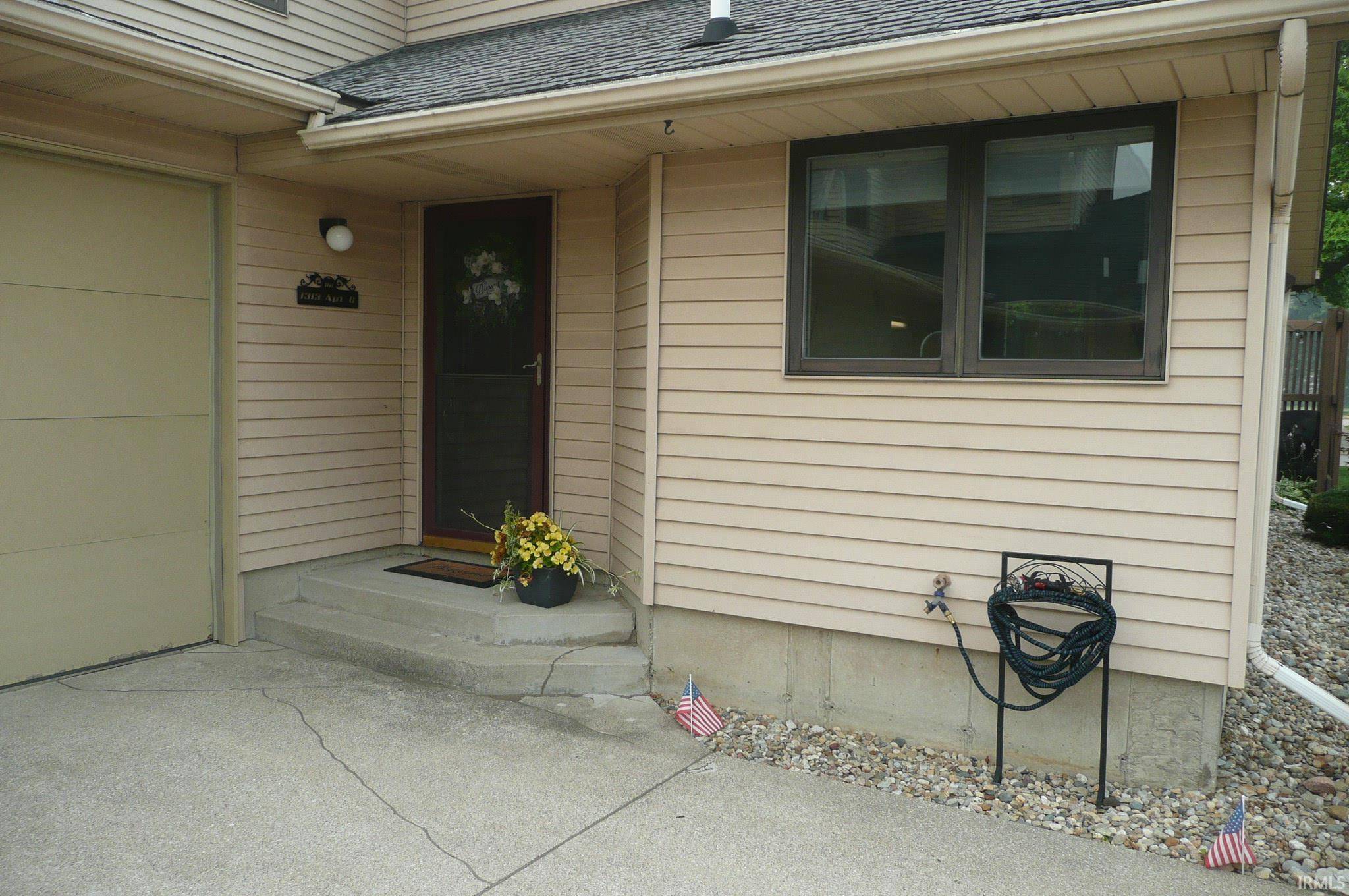 1313 Freda DR #C, Elkhart, IN 46514-5456